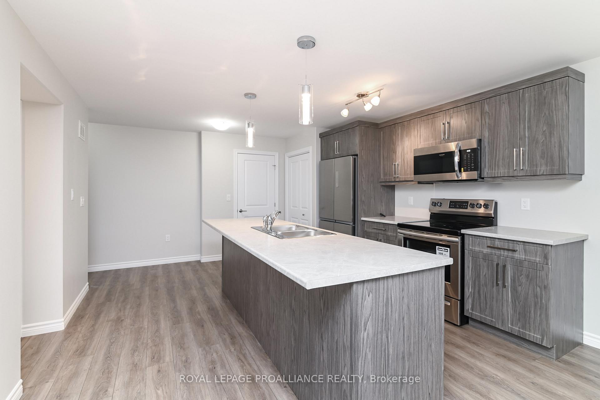 Photo 15 of Unit B, 116 Sienna Avenue, Belleville, Belleville Ward — HOMEH