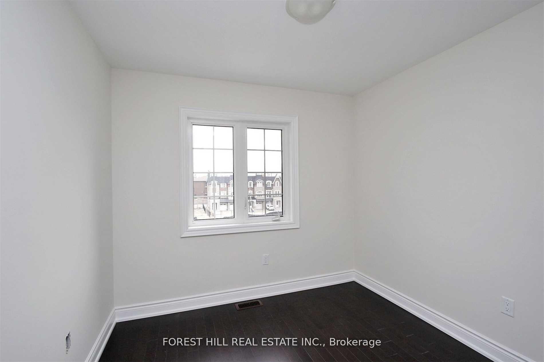 Photo 16 of 61 Glazebrook Avenue, Vaughan, East Woodbridge — HOMEH