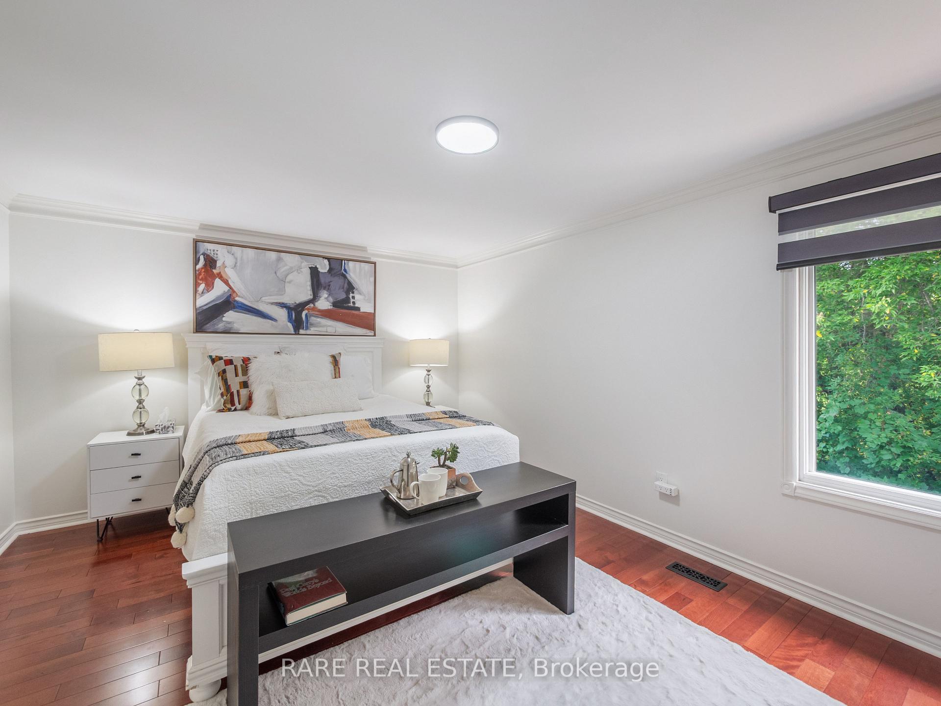 Photo 13 of 158 Borrows Street, Vaughan, Lakeview Estates — HOMEH