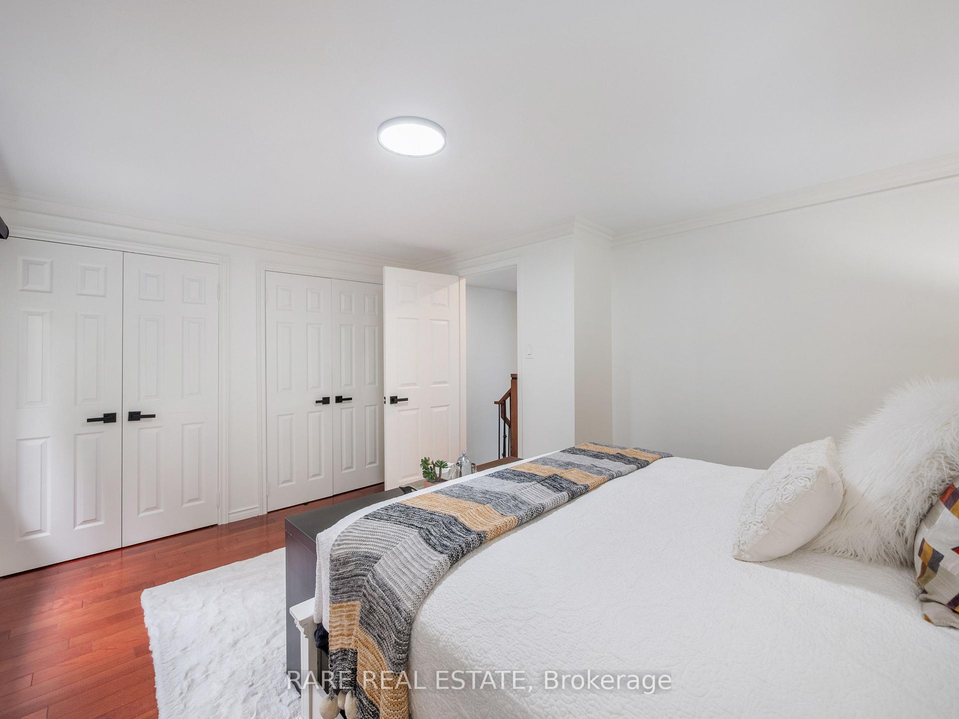 Photo 14 of 158 Borrows Street, Vaughan, Lakeview Estates — HOMEH