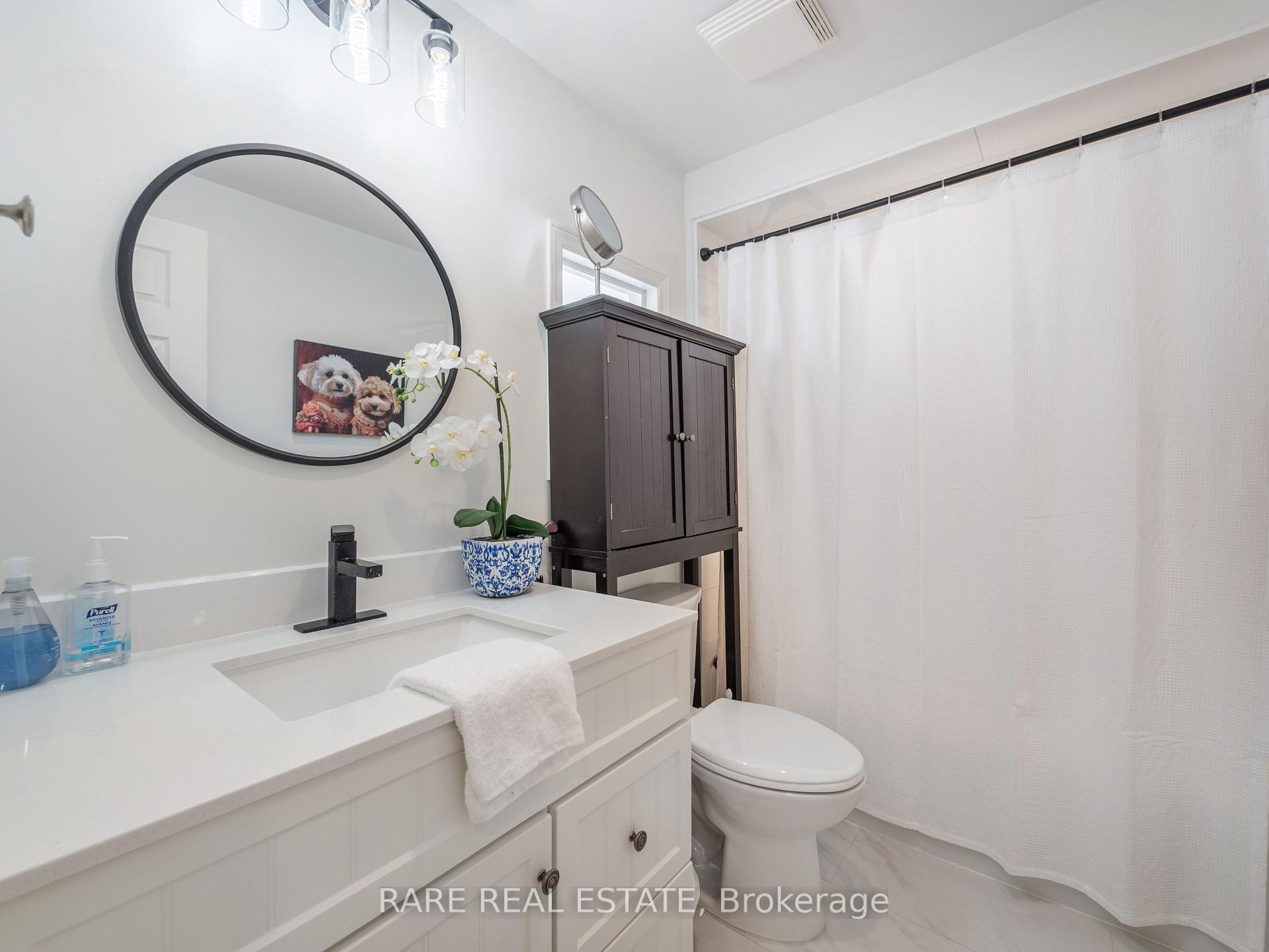 Photo 17 of 158 Borrows Street, Vaughan, Lakeview Estates — HOMEH