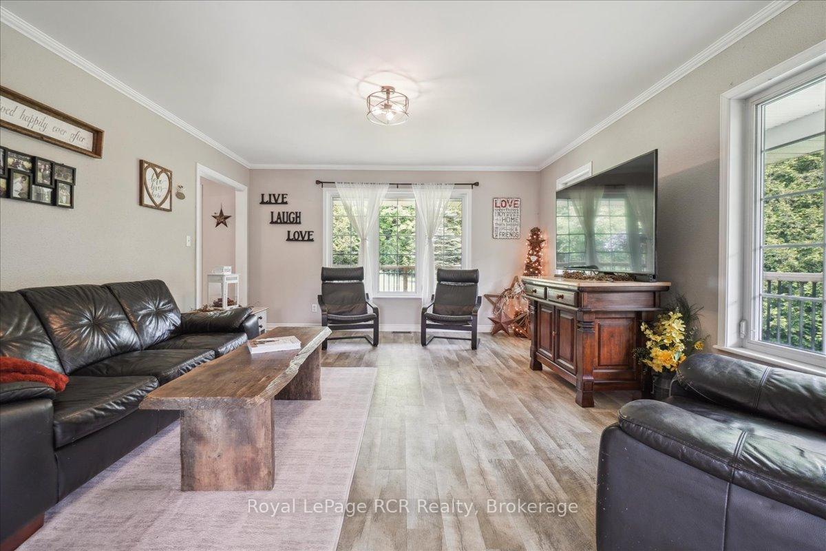 Photo 8 of 614486 Hamilton Lane, West Grey — HOMEH