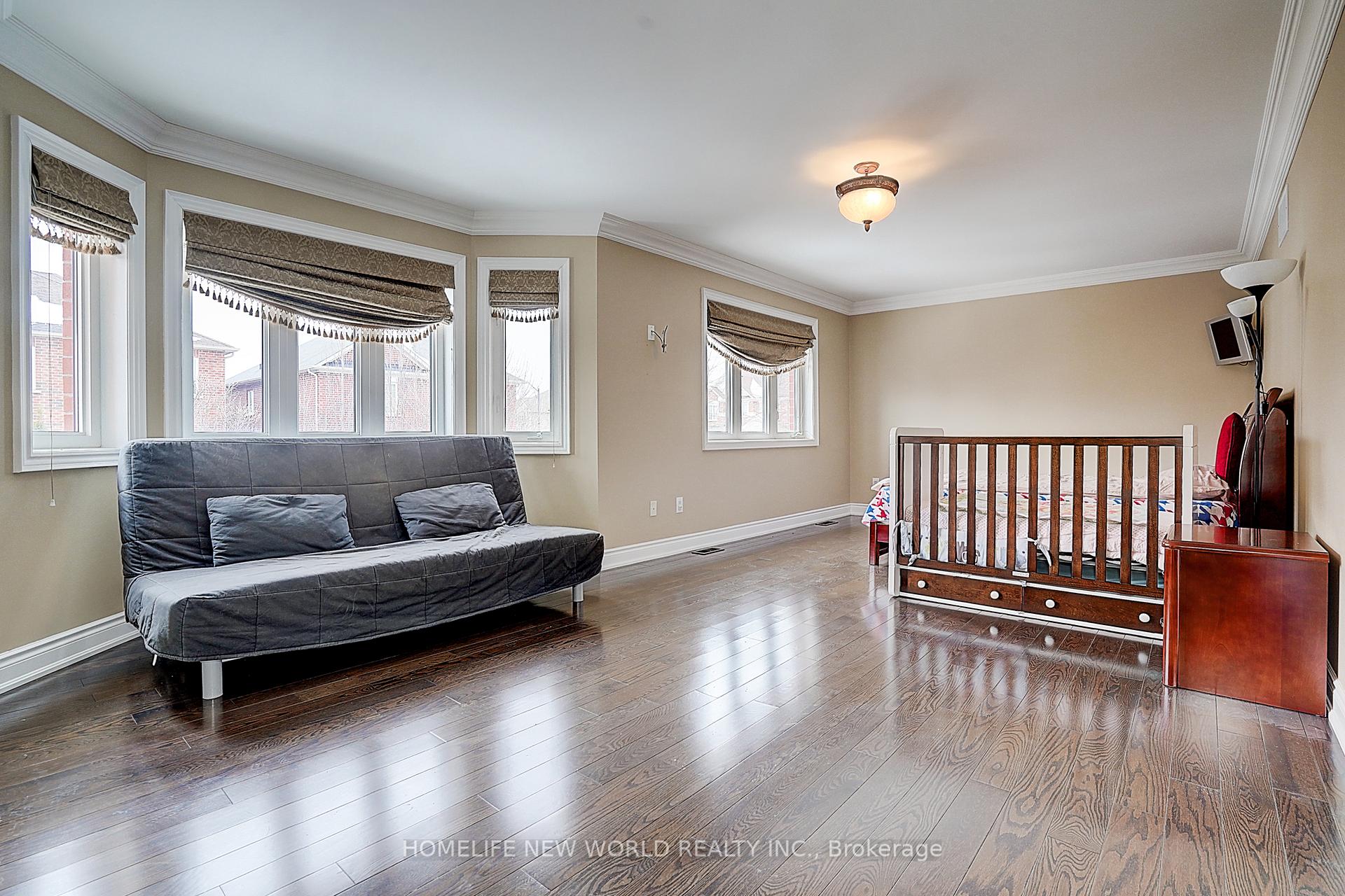 Photo 10 of 7 Gambit Avenue, Vaughan, Vellore Village — HOMEH