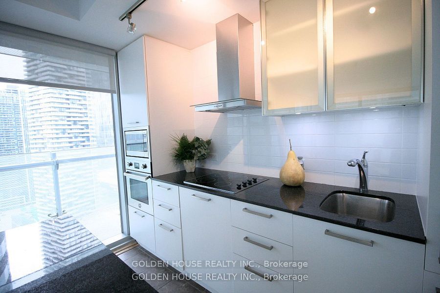 Photo 20 of Unit 2810, 12 York Street, Toronto, Waterfront Communities — HOMEH
