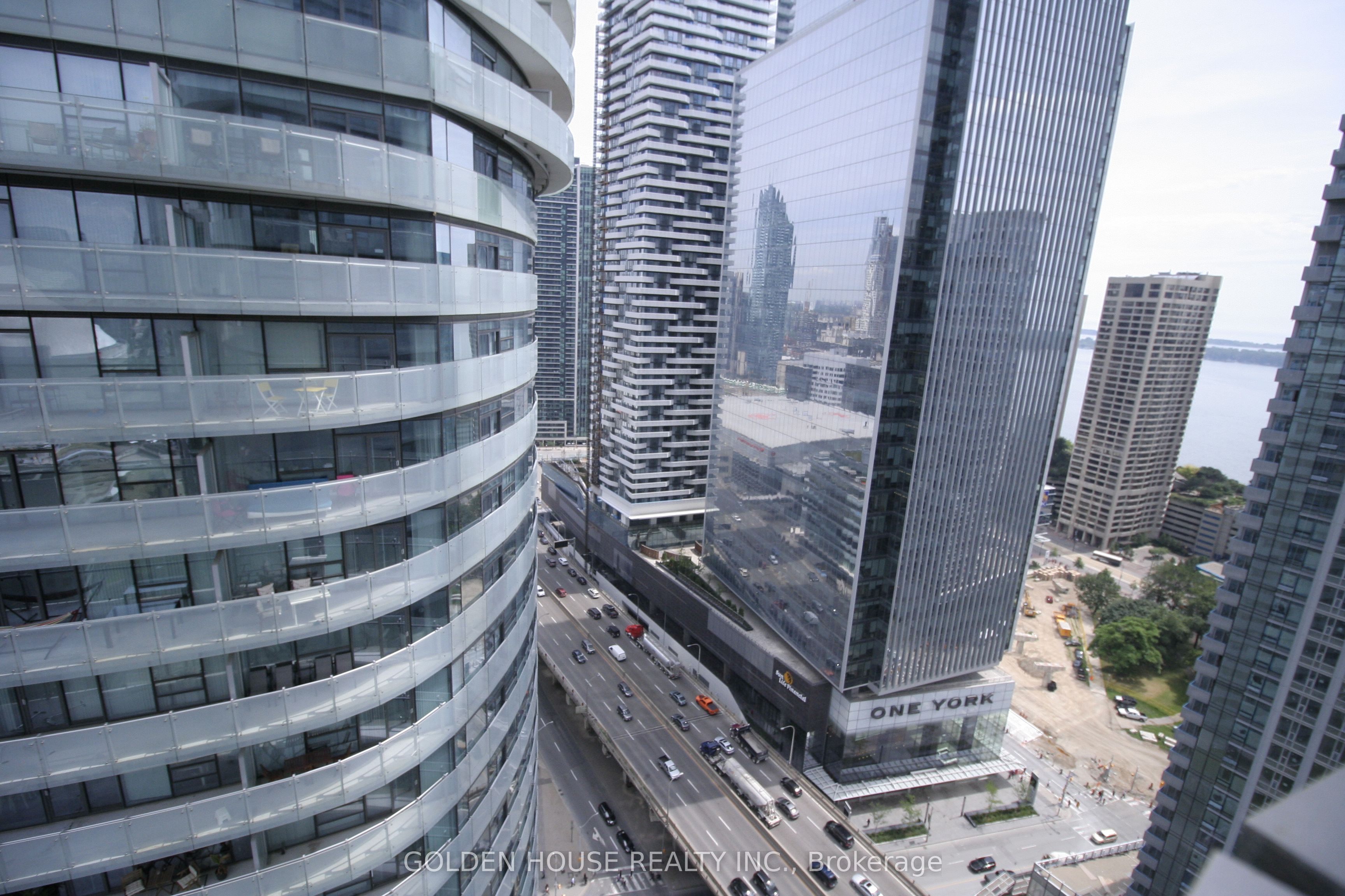 Photo 27 of Unit 2810, 12 York Street, Toronto, Waterfront Communities — HOMEH