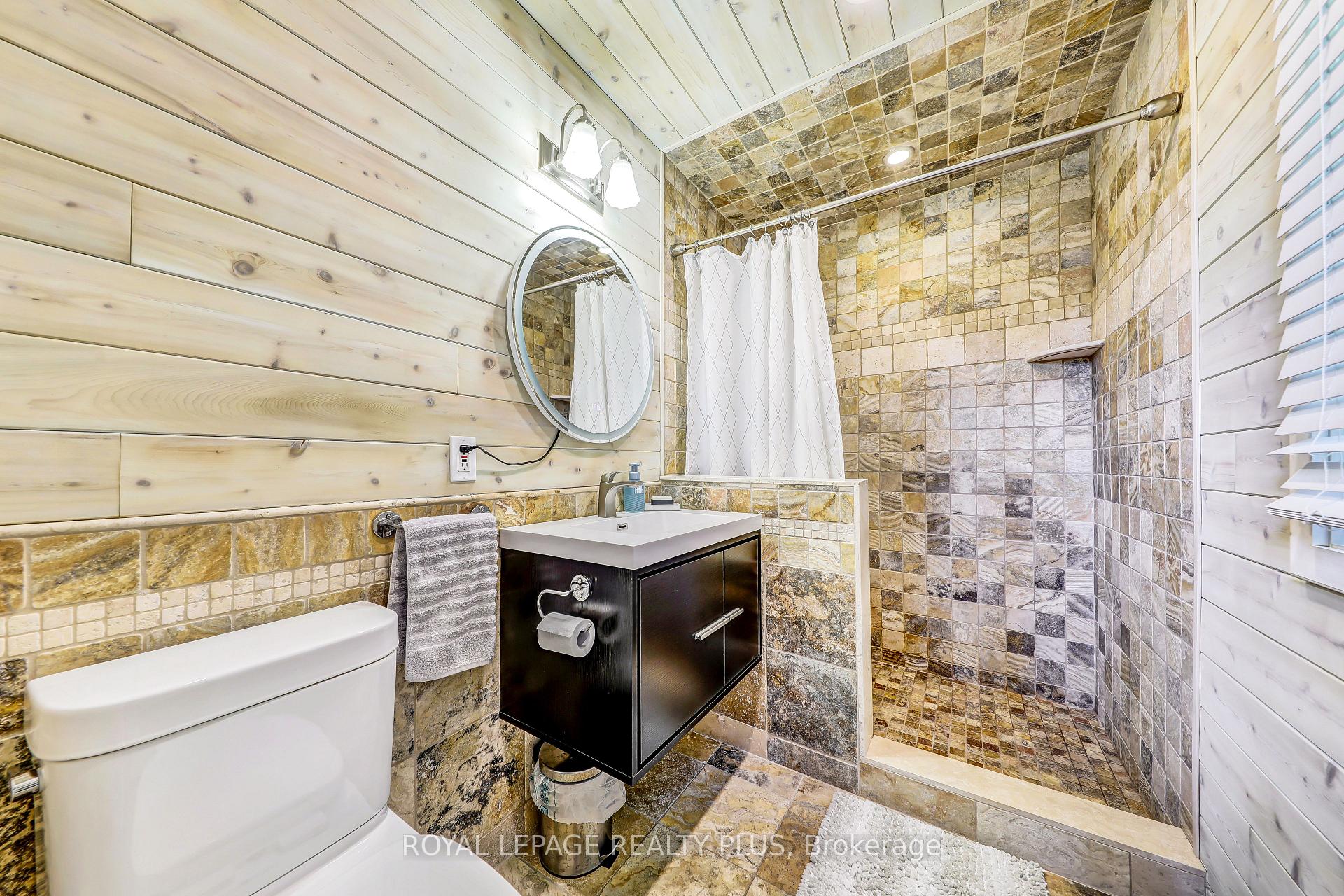Photo 13 of 10 Moose Lane, Whitestone, Hagerman — HOMEH