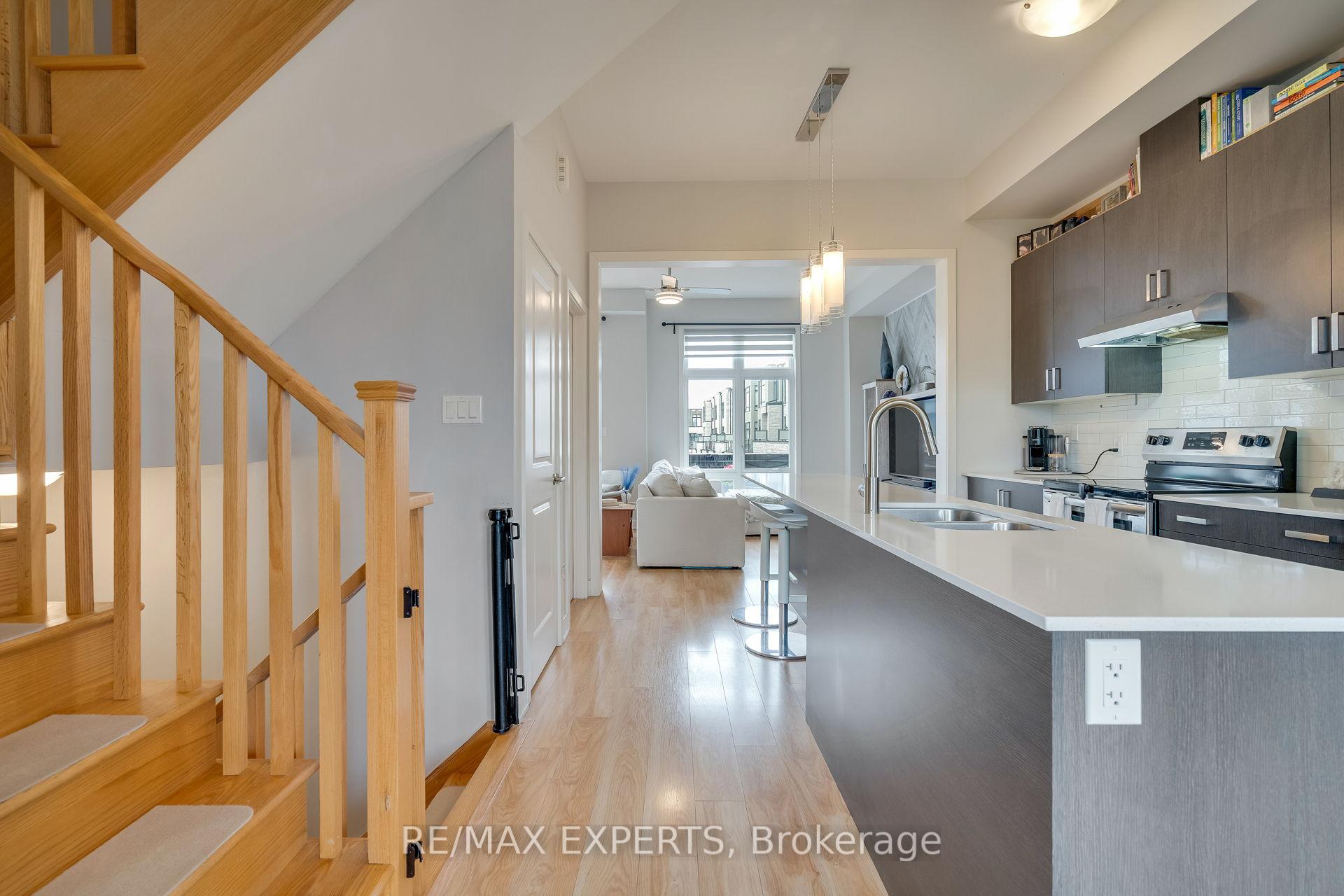 Photo 8 of 155 Carpaccio Avenue, Vaughan, Vellore Village — HOMEH