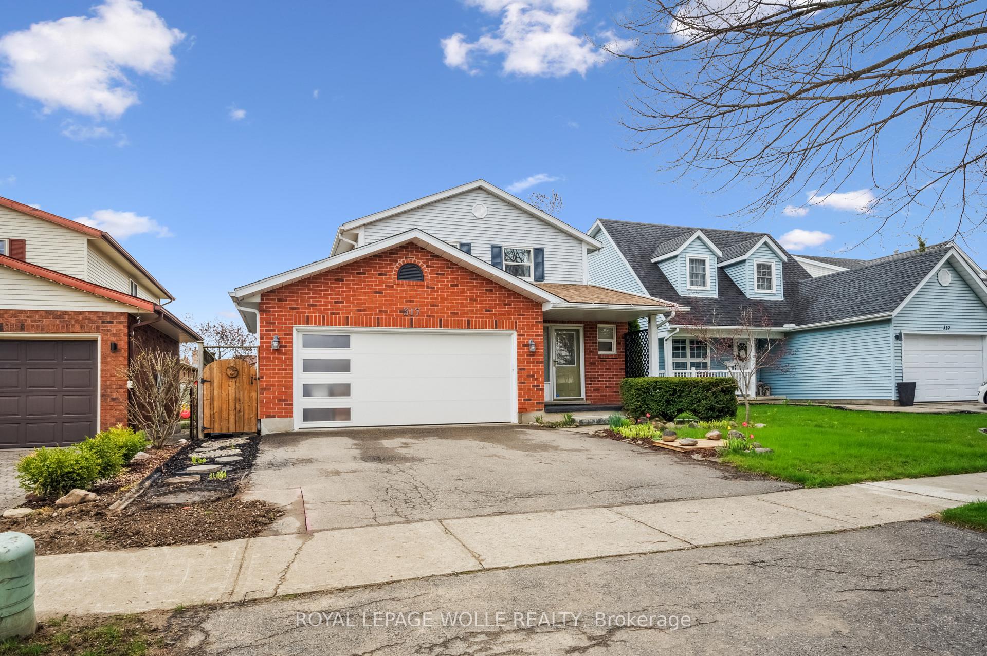Photo 1 of 317 Bushview Crescent, Waterloo — HOMEH