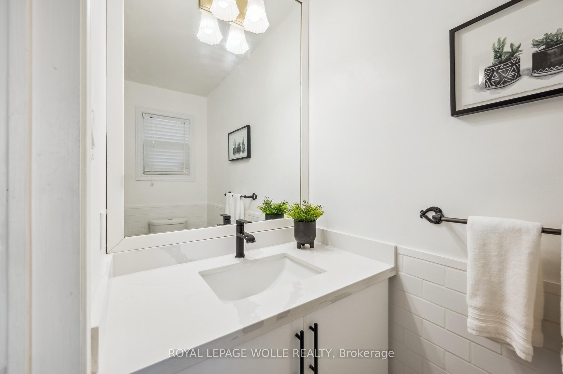 Photo 7 of 317 Bushview Crescent, Waterloo — HOMEH