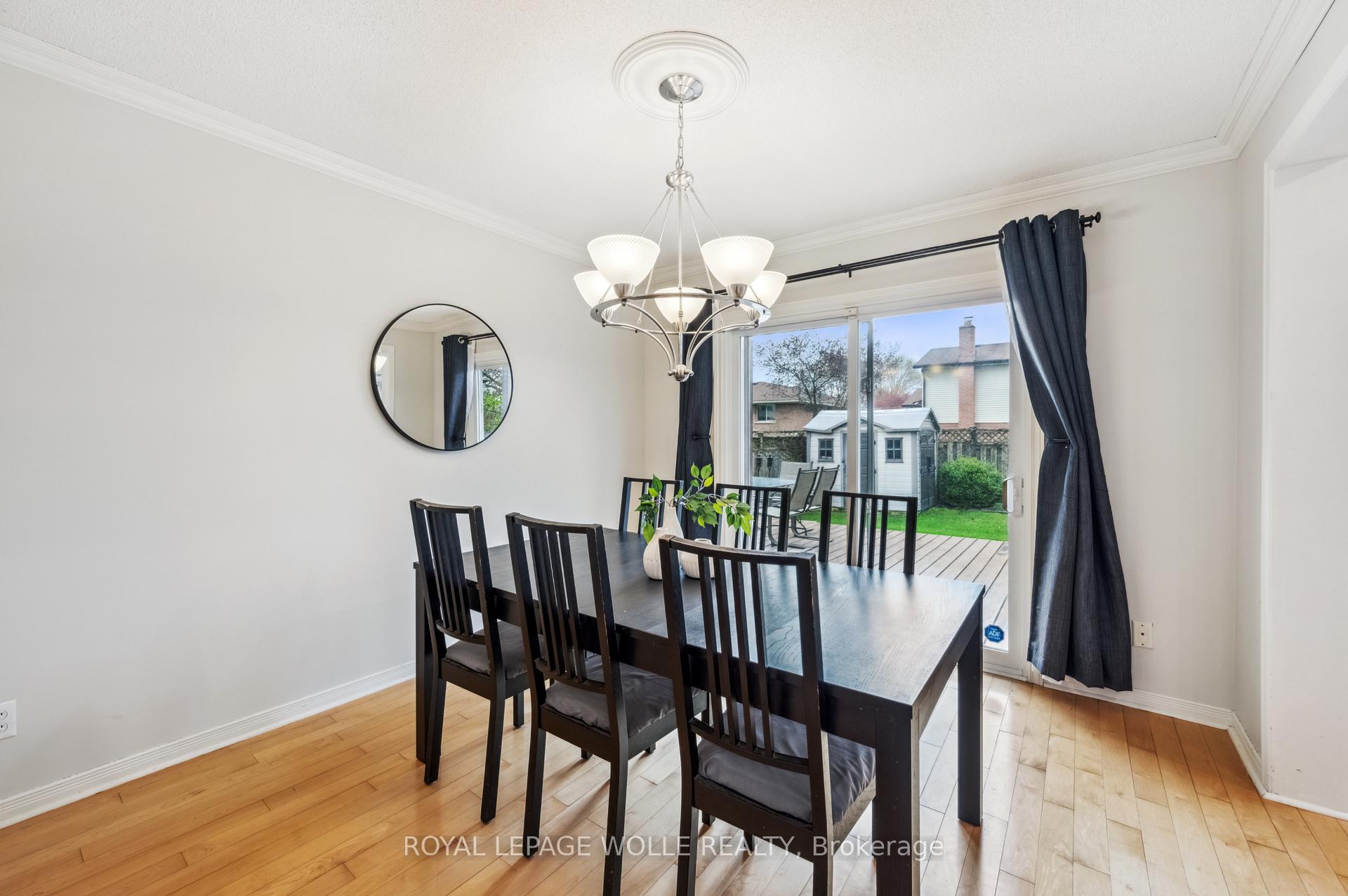 Photo 14 of 317 Bushview Crescent, Waterloo — HOMEH
