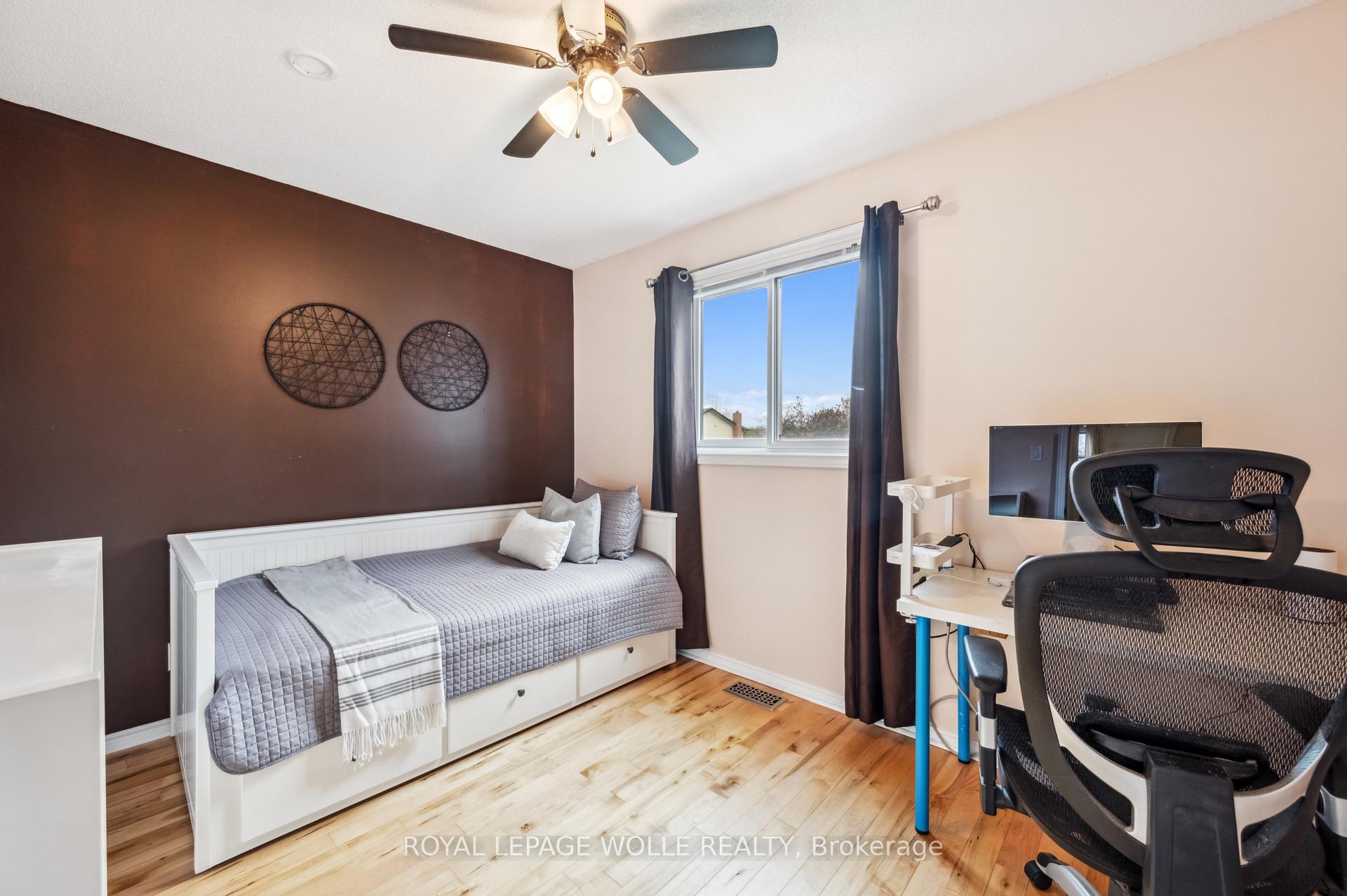 Photo 21 of 317 Bushview Crescent, Waterloo — HOMEH