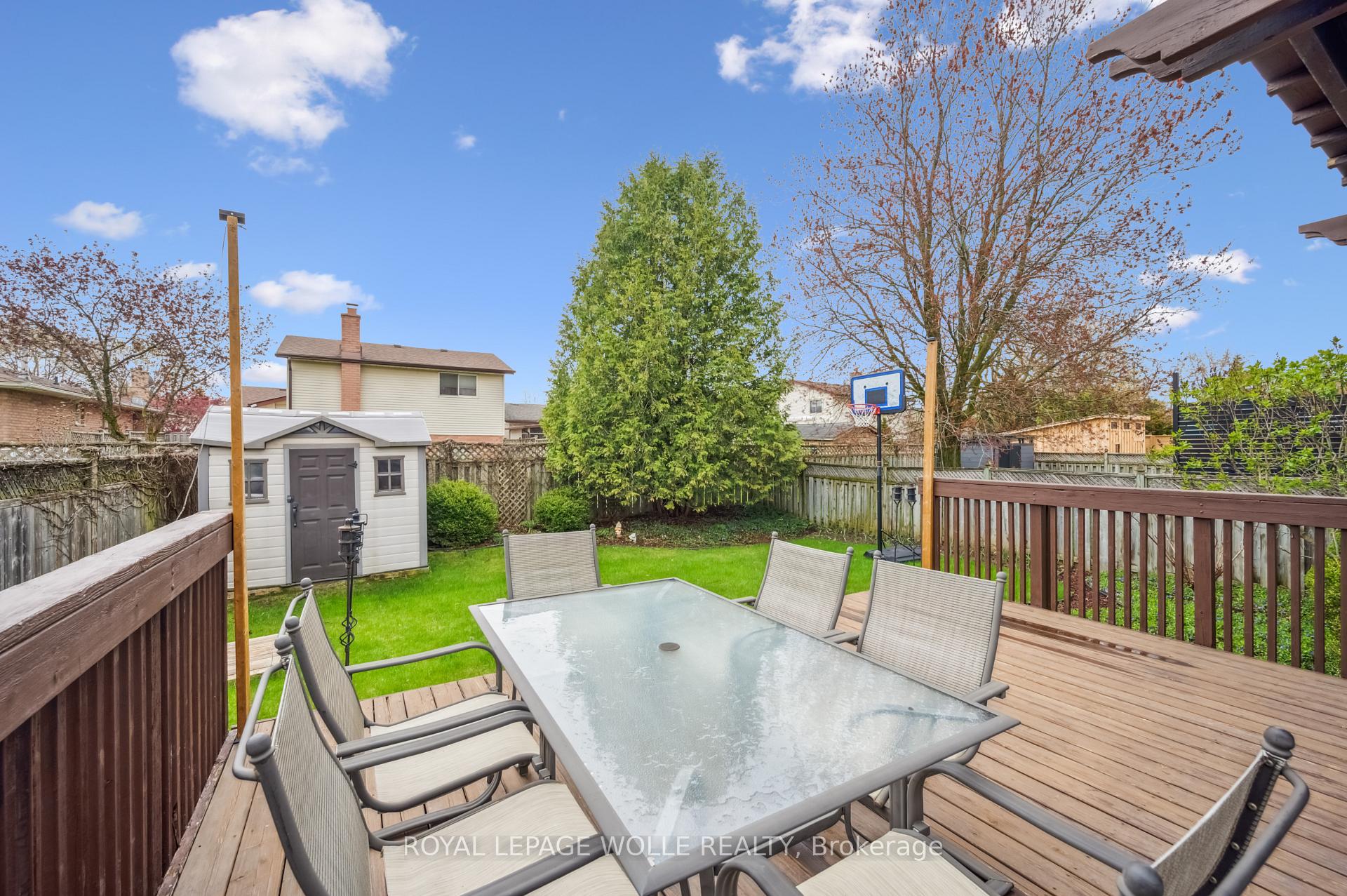 Photo 33 of 317 Bushview Crescent, Waterloo — HOMEH