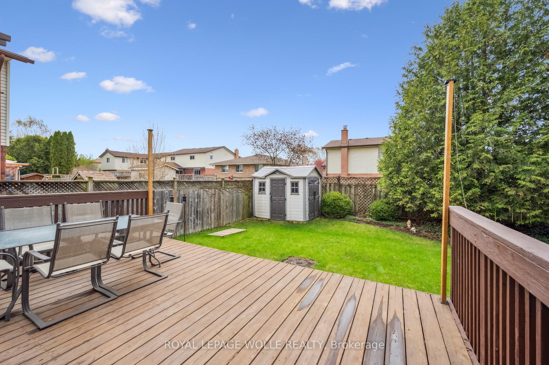 Photo 34 of 317 Bushview Crescent, Waterloo — HOMEH