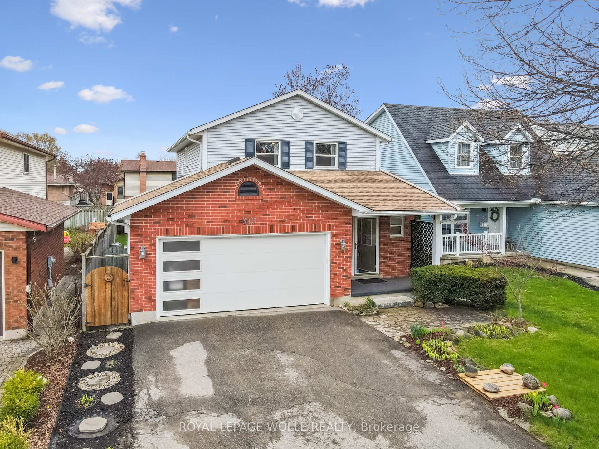 Photo 39 of 317 Bushview Crescent, Waterloo — HOMEH