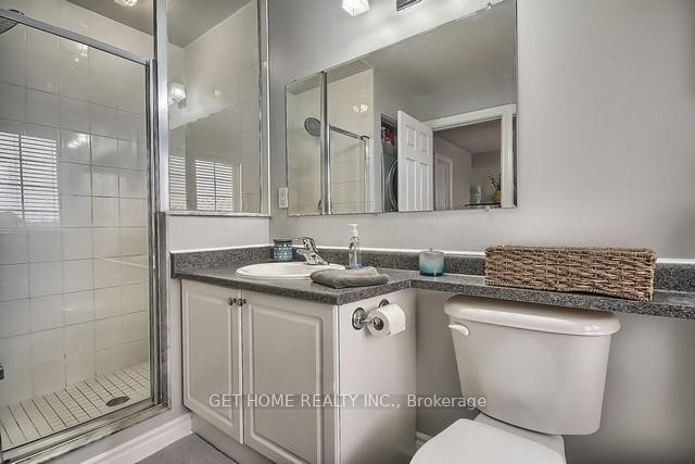 Photo 3 of 109 Civic Centre Drive, Whitby, Pringle Creek — HOMEH