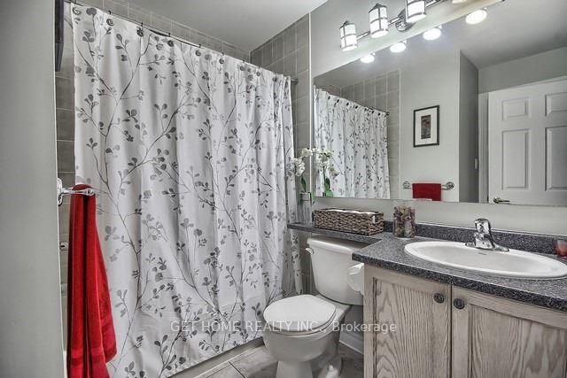 Photo 4 of 109 Civic Centre Drive, Whitby, Pringle Creek — HOMEH