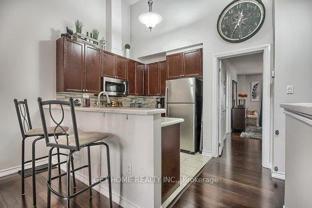 Photo 10 of 109 Civic Centre Drive, Whitby, Pringle Creek — HOMEH