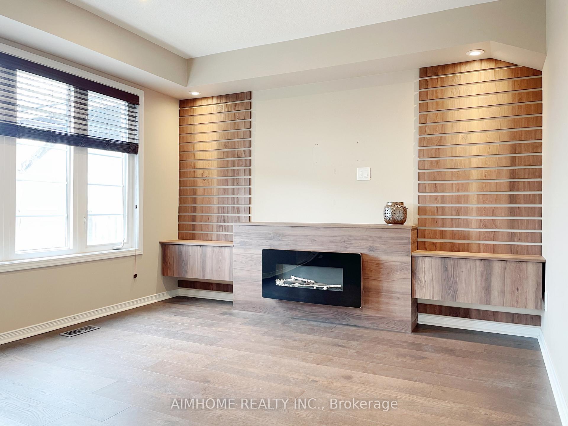 Photo 19 of 86 Chapman Court, Aurora, Aurora Grove — HOMEH