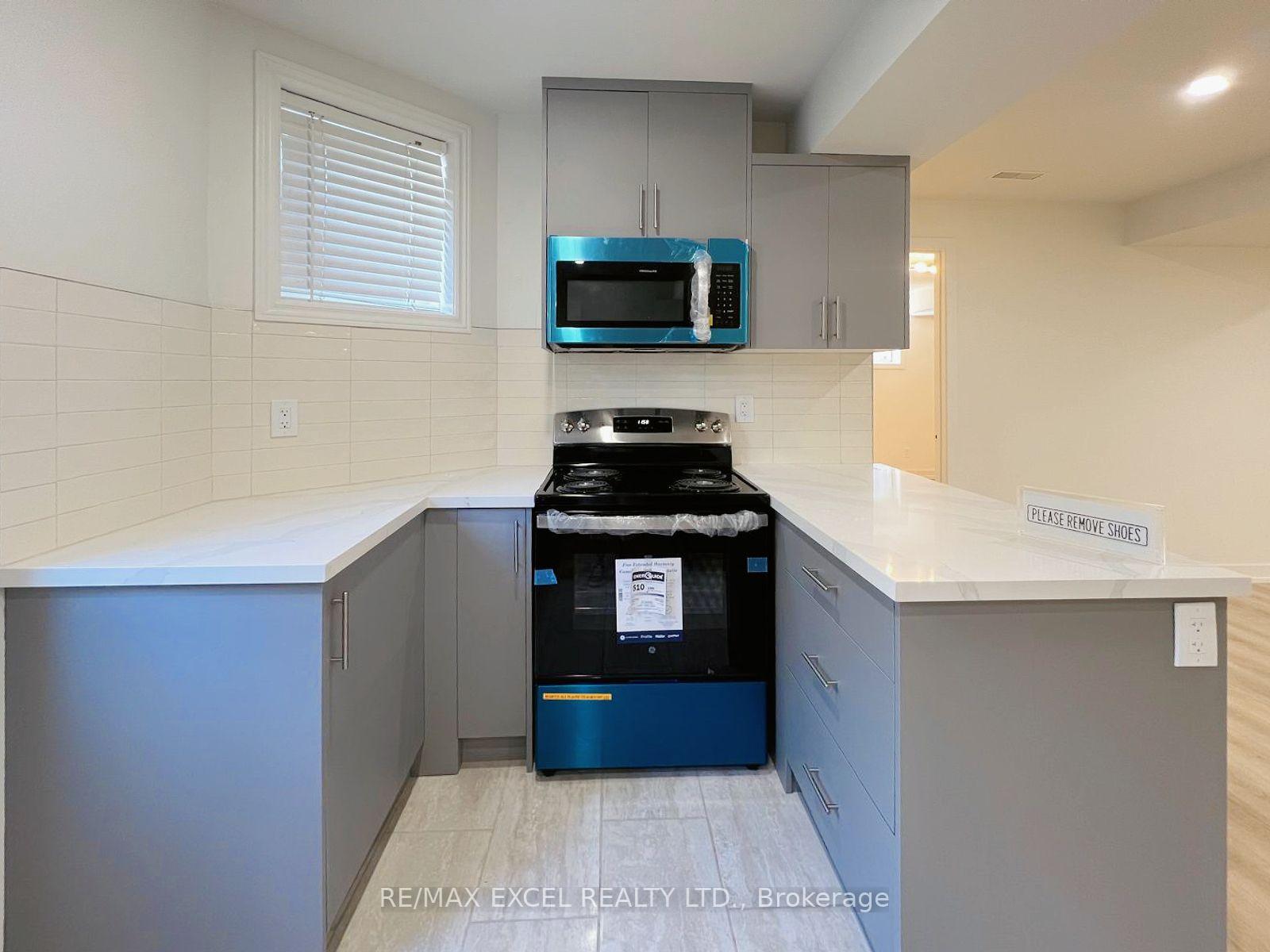Photo 4 of Unit Basement, 30 Amanda Avenue, Whitby, Brooklin — HOMEH