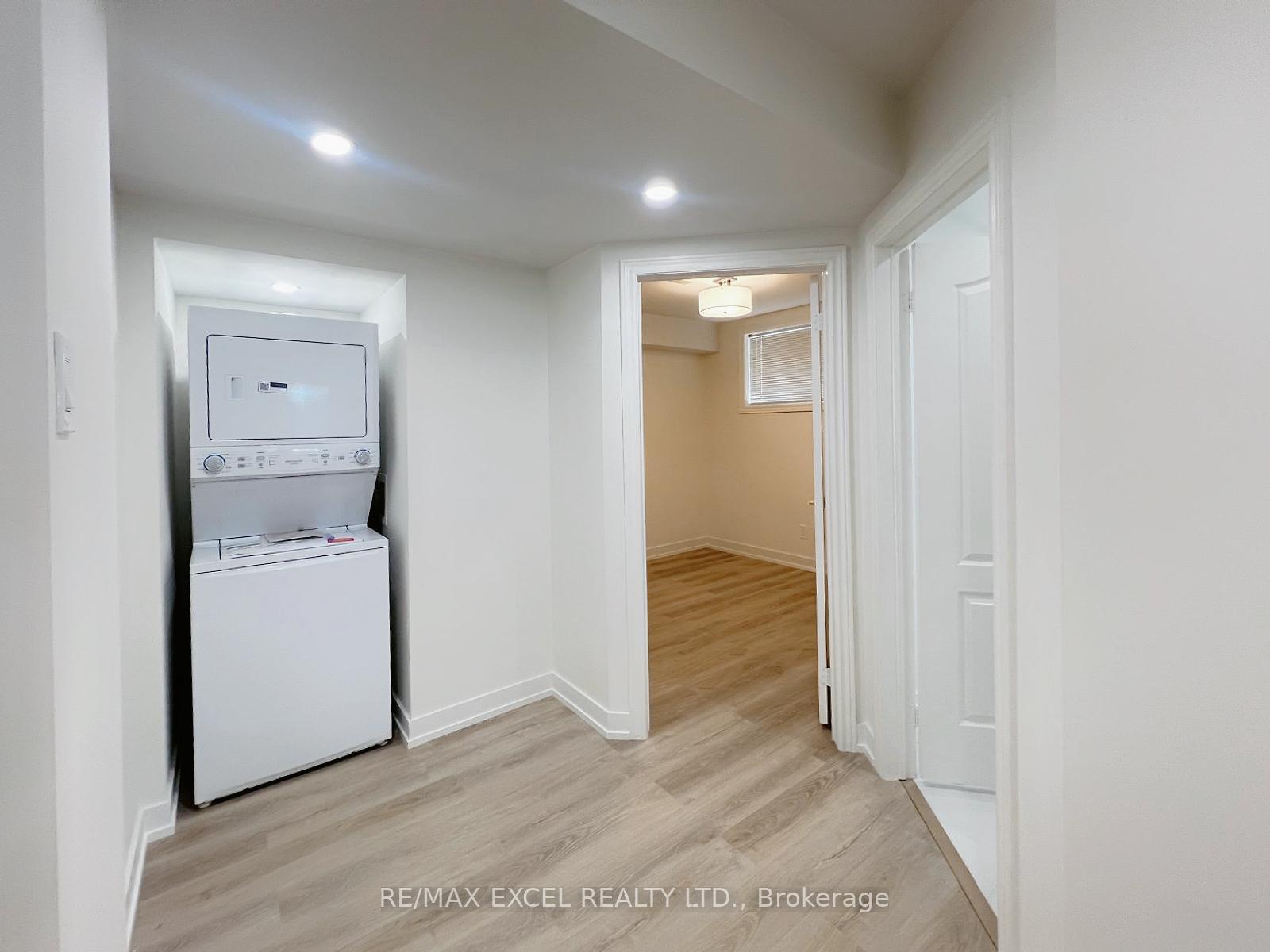 Photo 10 of Unit Basement, 30 Amanda Avenue, Whitby, Brooklin — HOMEH
