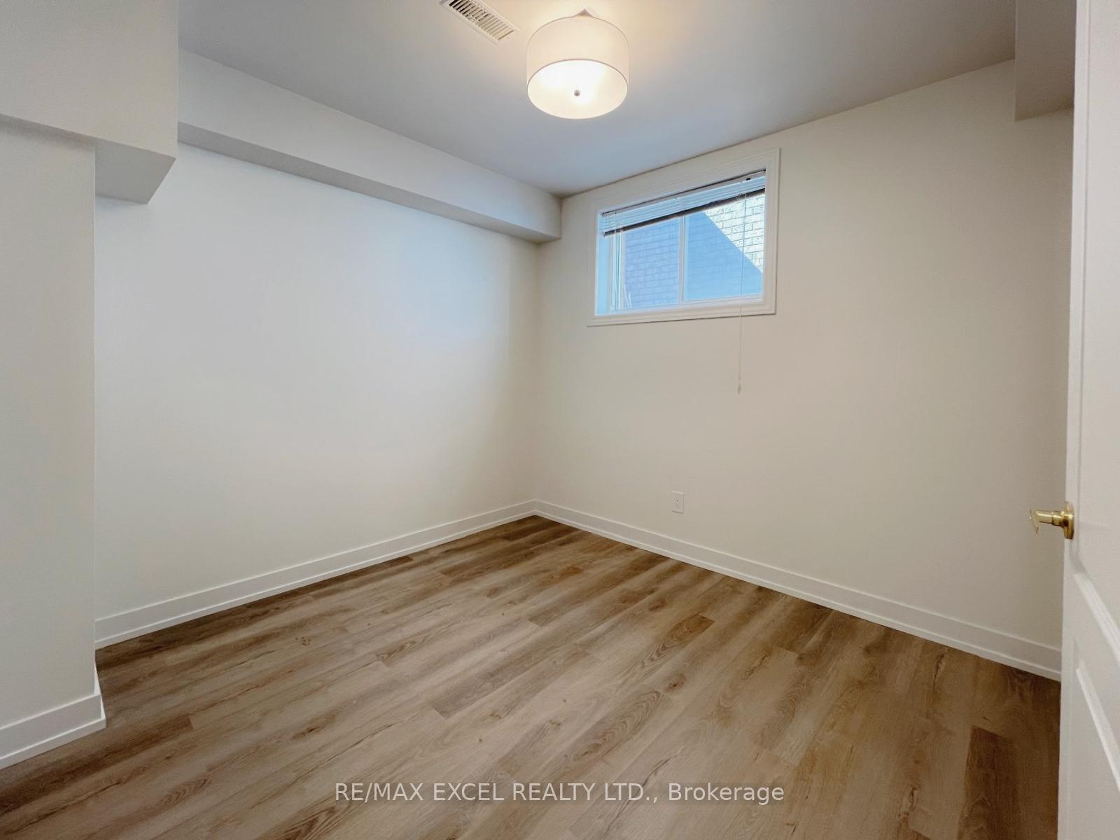 Photo 12 of Unit Basement, 30 Amanda Avenue, Whitby, Brooklin — HOMEH