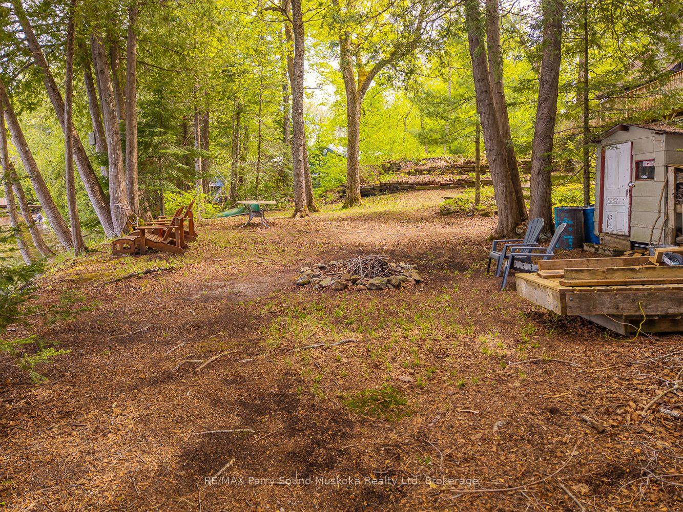 Photo 13 of 24 Pine Grove, Whitestone, Hagerman — HOMEH
