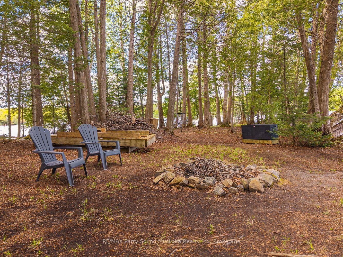 Photo 15 of 24 Pine Grove, Whitestone, Hagerman — HOMEH