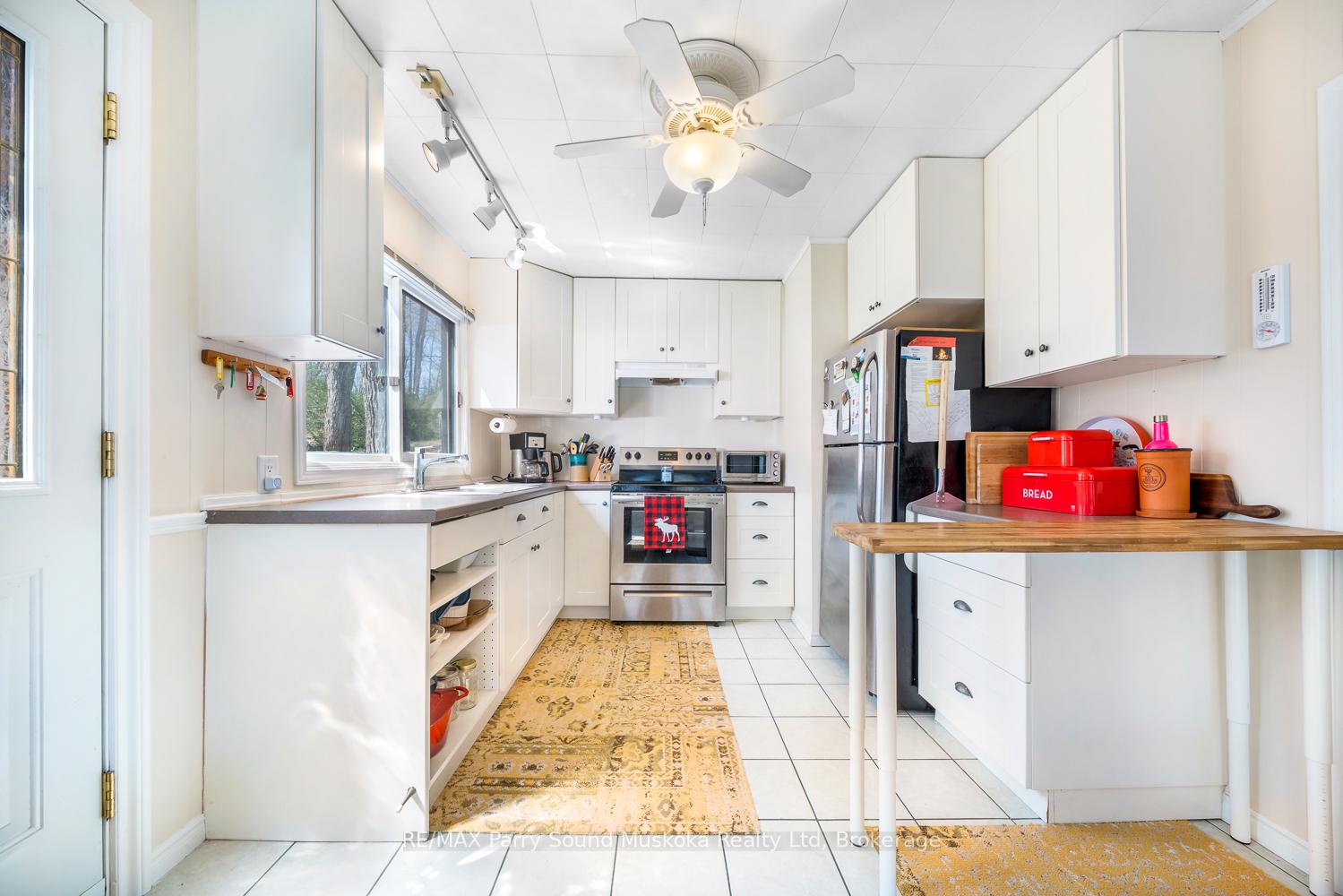 Photo 28 of 24 Pine Grove, Whitestone, Hagerman — HOMEH