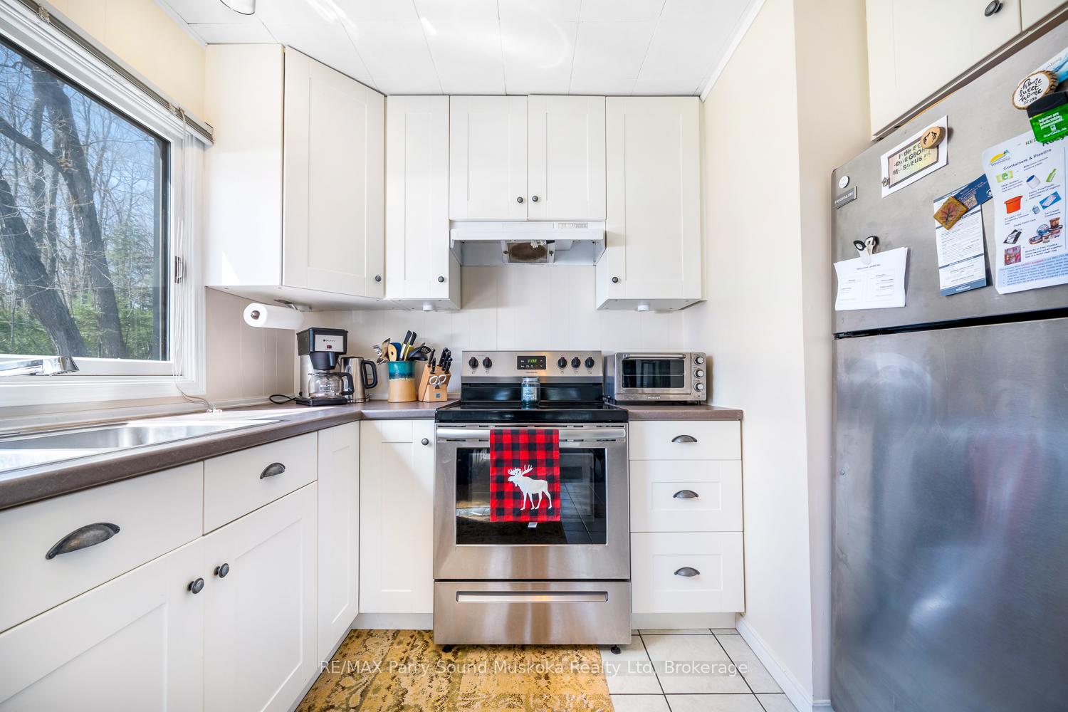 Photo 31 of 24 Pine Grove, Whitestone, Hagerman — HOMEH