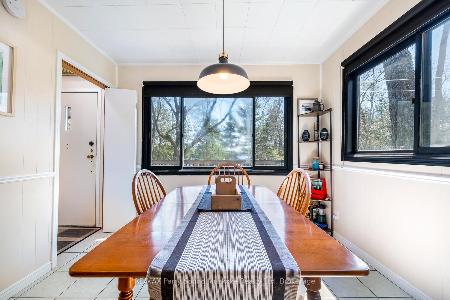 Photo 33 of 24 Pine Grove, Whitestone, Hagerman — HOMEH