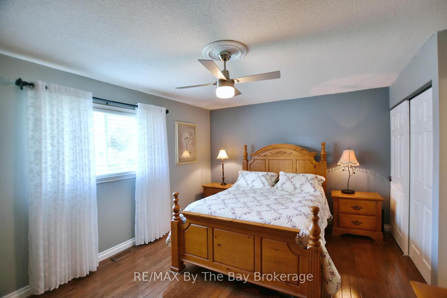 Photo 15 of 41 Evergreen Crescent, Wasaga Beach — HOMEH