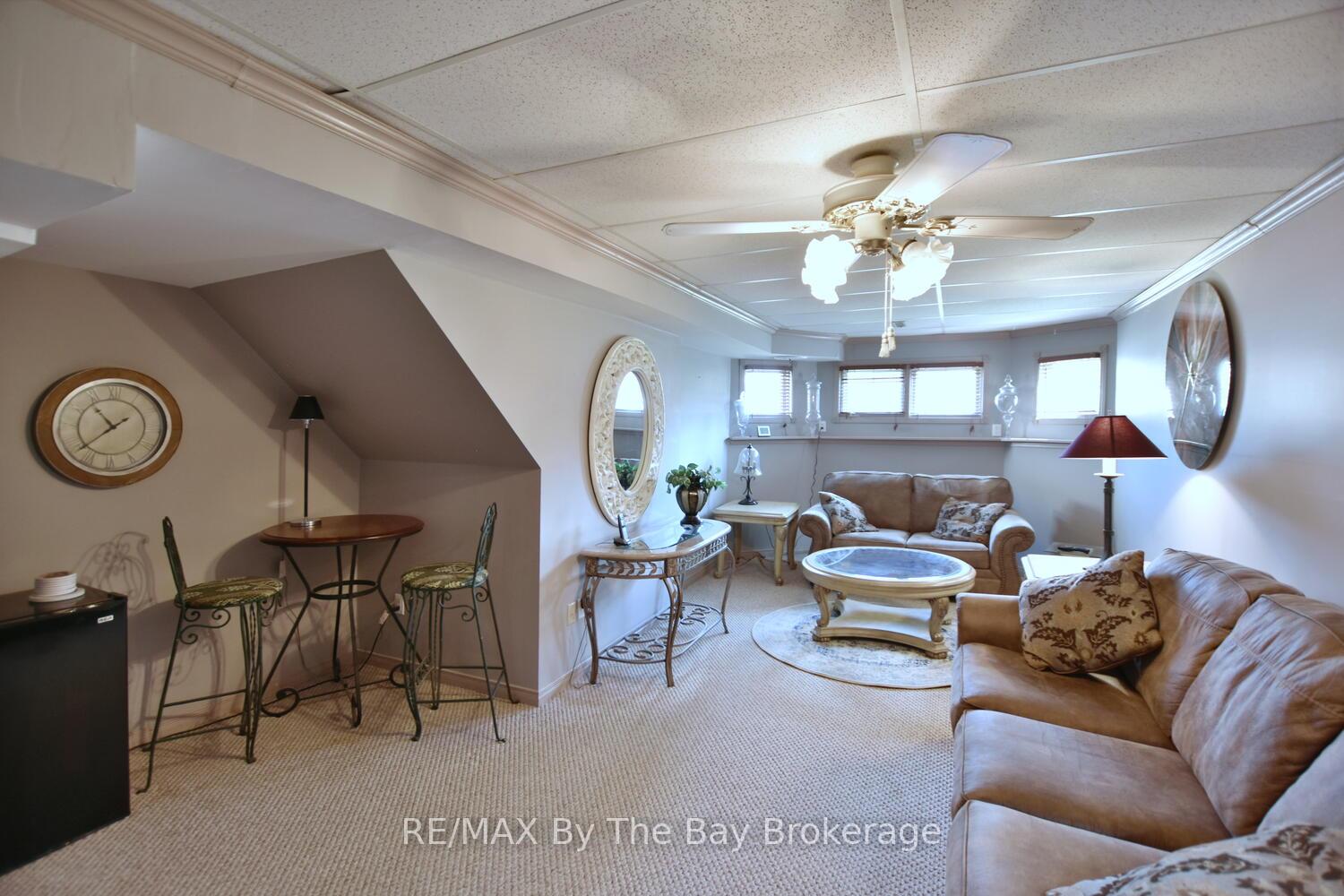 Photo 25 of 41 Evergreen Crescent, Wasaga Beach — HOMEH