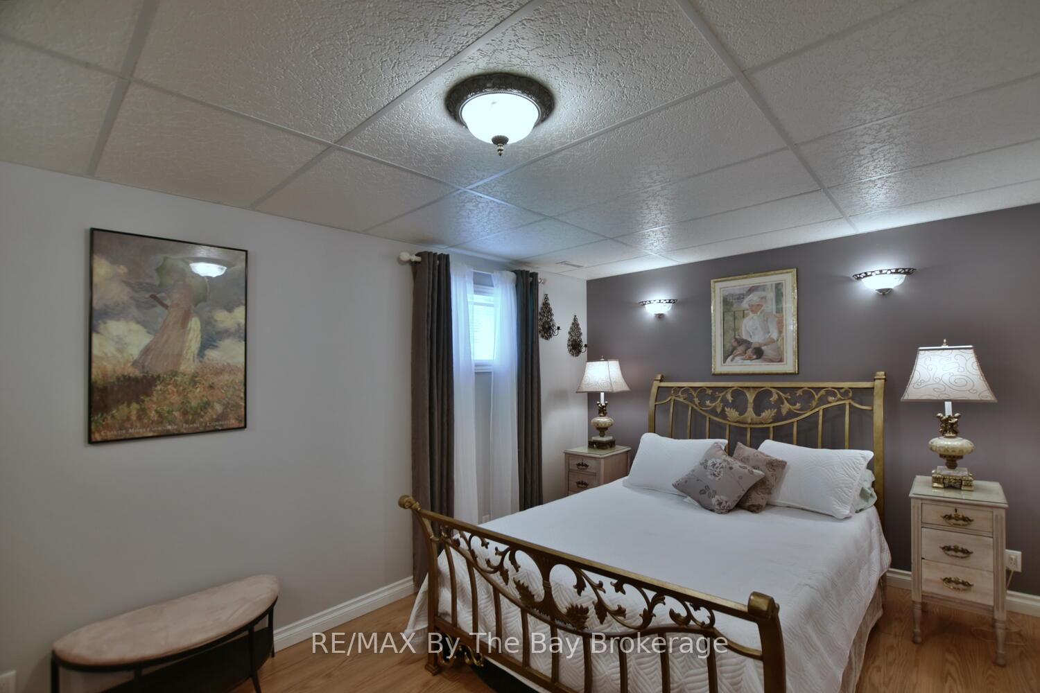 Photo 34 of 41 Evergreen Crescent, Wasaga Beach — HOMEH