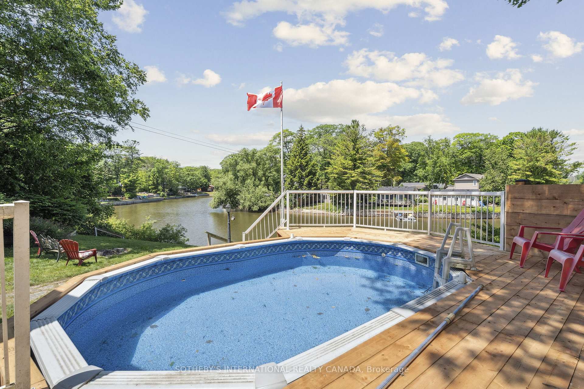 Photo 5 of 400 Oxbow Park Drive, Wasaga Beach — HOMEH
