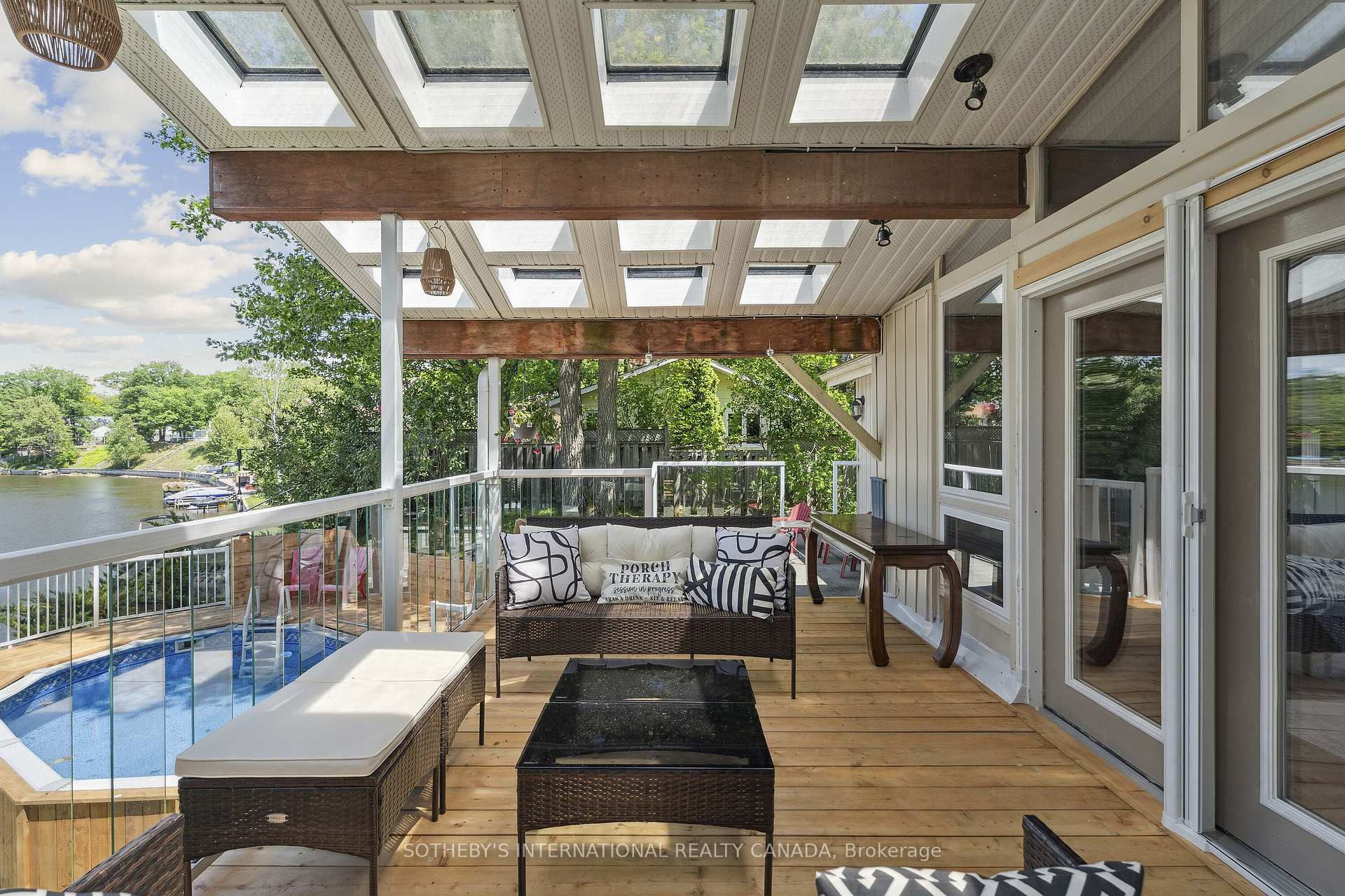 Photo 8 of 400 Oxbow Park Drive, Wasaga Beach — HOMEH
