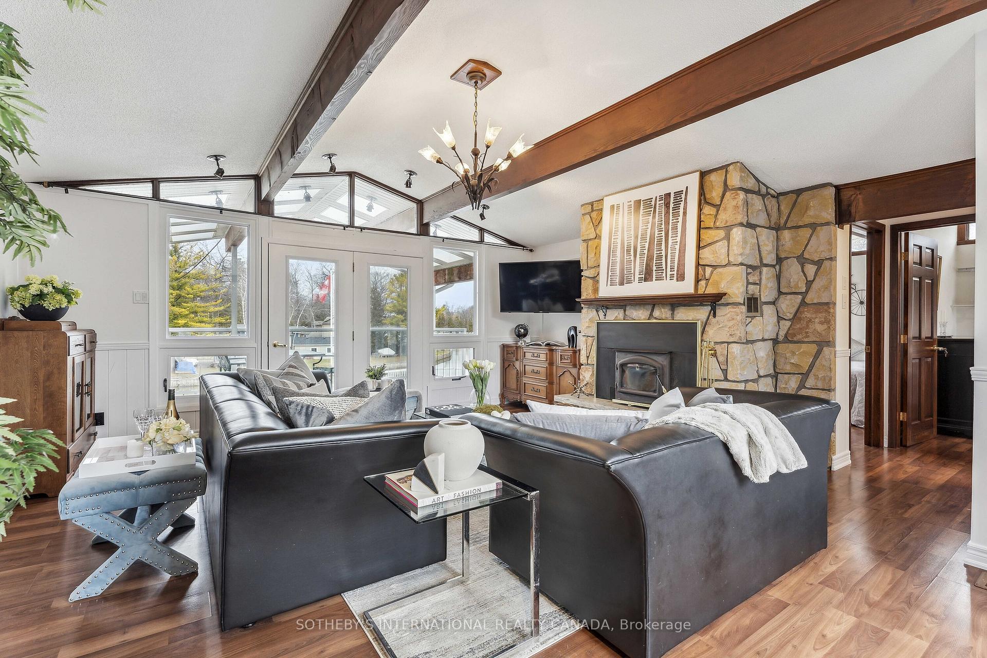 Photo 12 of 400 Oxbow Park Drive, Wasaga Beach — HOMEH