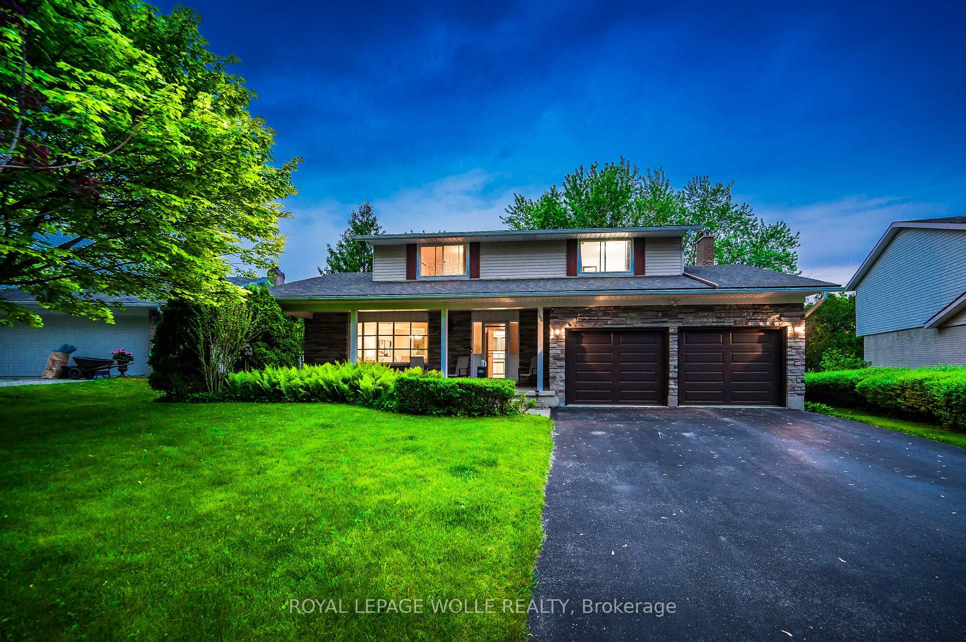 Photo 3 of 143 Weston Place, Waterloo — HOMEH