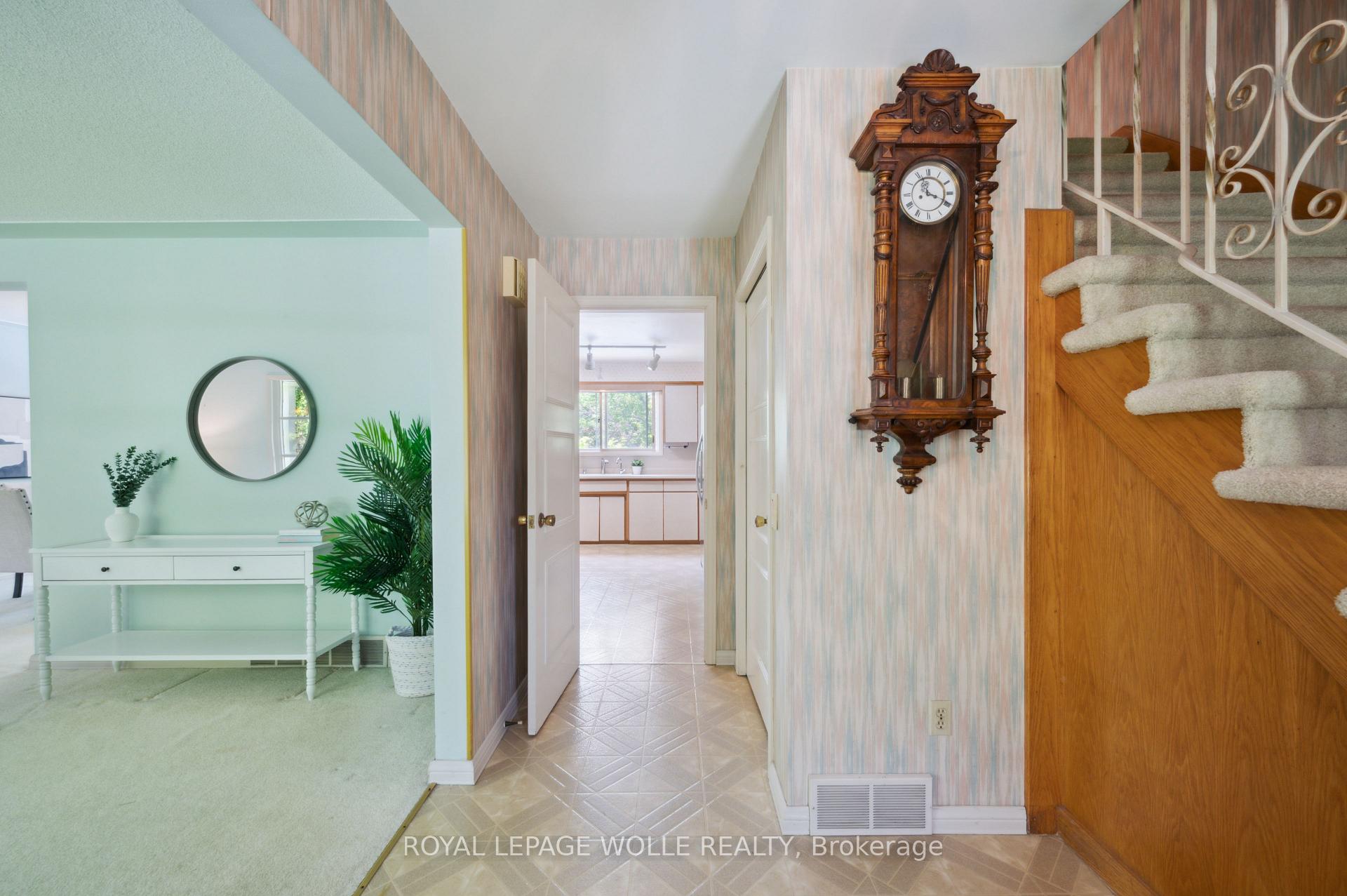 Photo 8 of 143 Weston Place, Waterloo — HOMEH