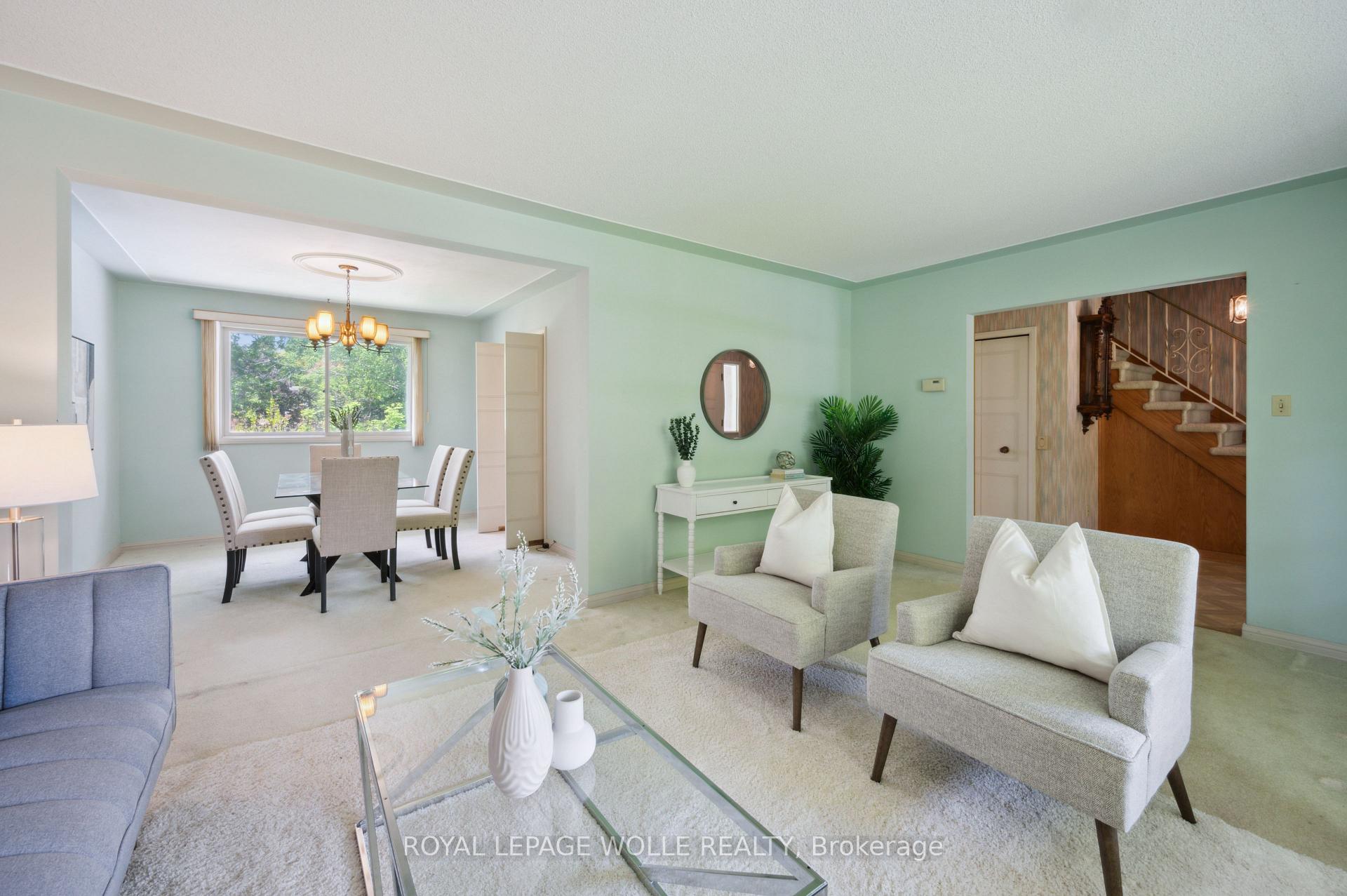 Photo 10 of 143 Weston Place, Waterloo — HOMEH