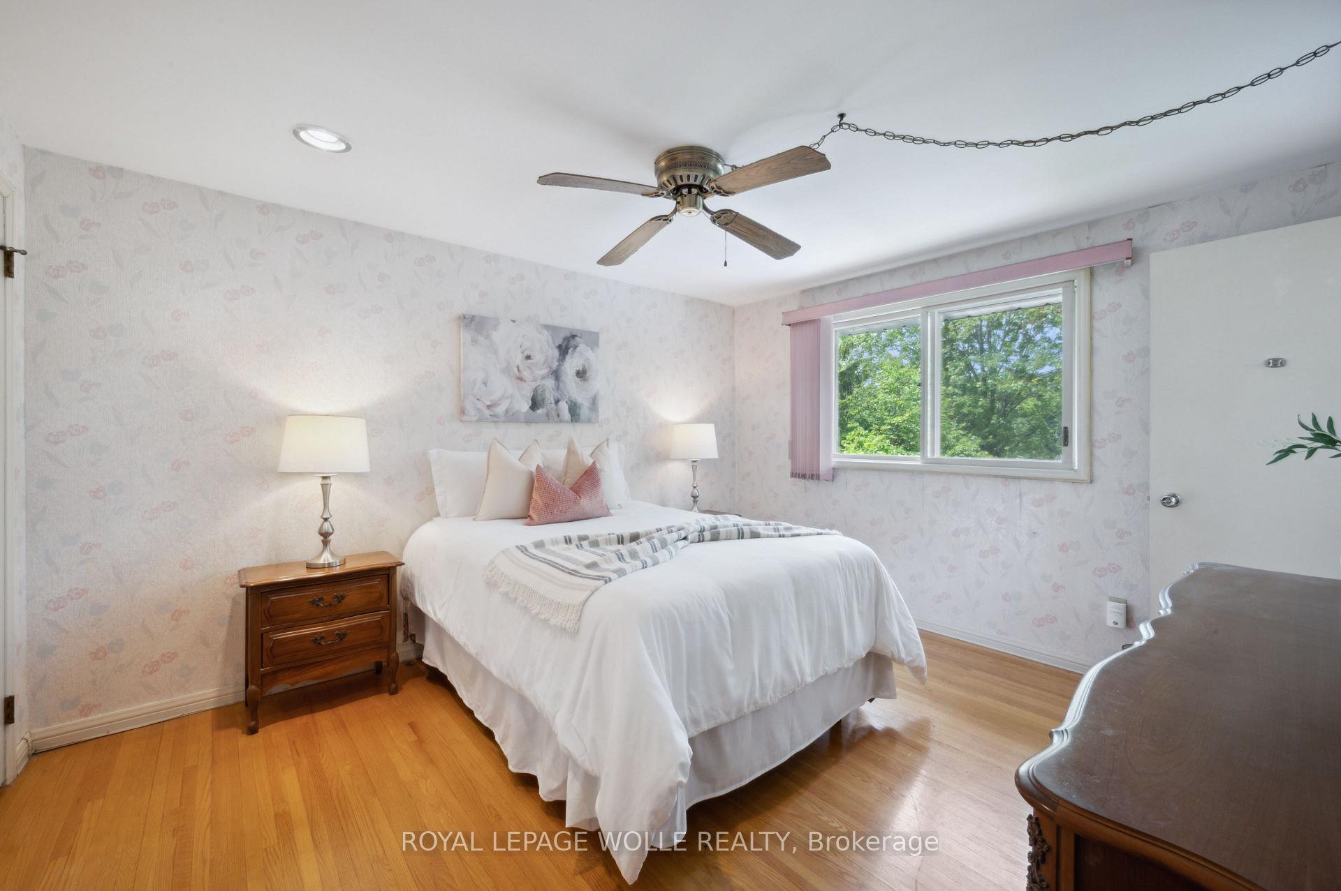 Photo 25 of 143 Weston Place, Waterloo — HOMEH