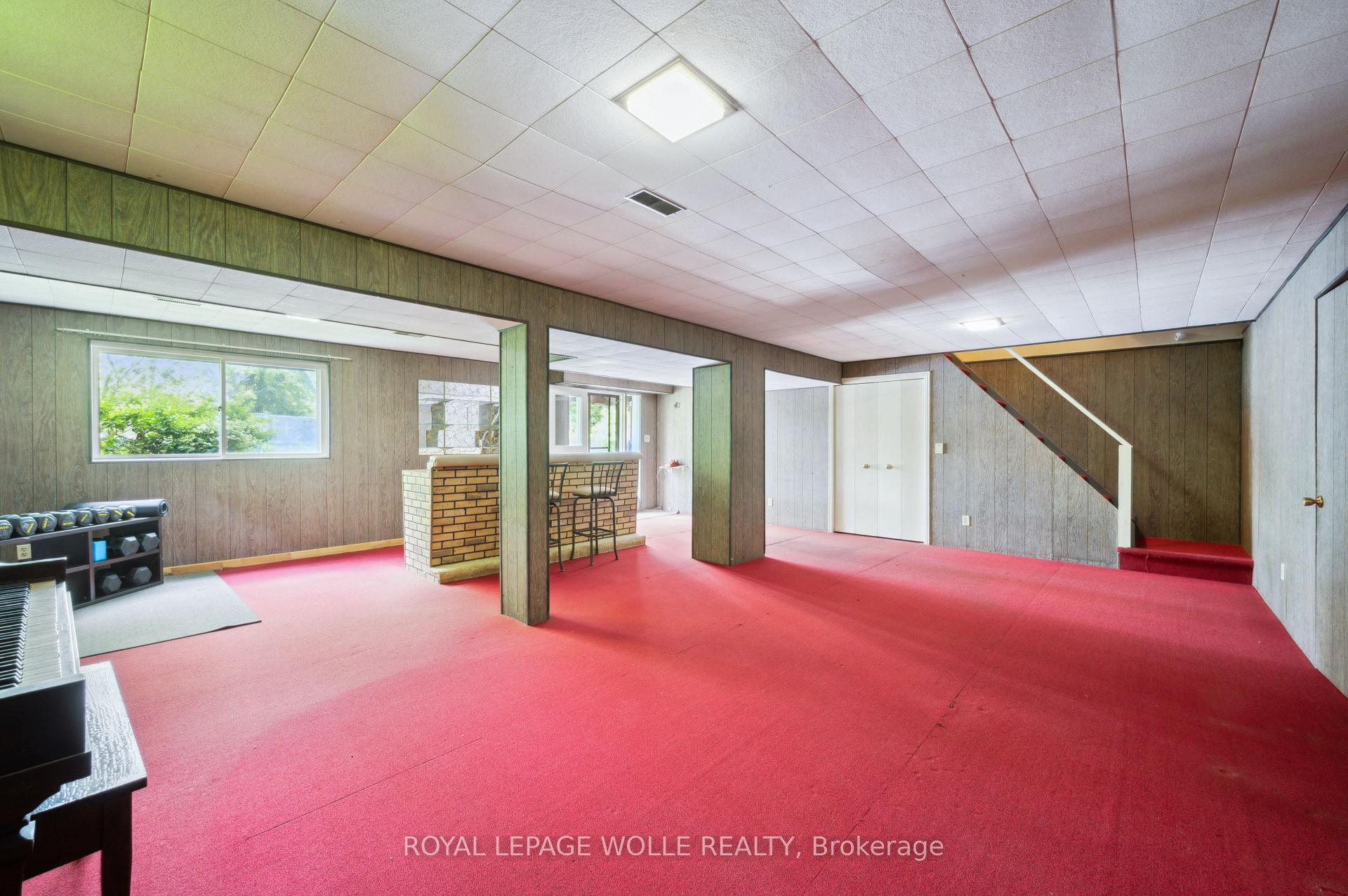 Photo 33 of 143 Weston Place, Waterloo — HOMEH