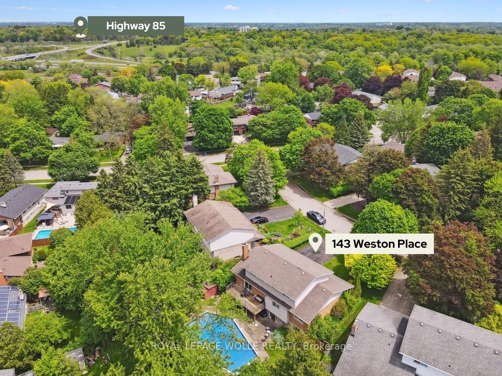 Photo 41 of 143 Weston Place, Waterloo — HOMEH