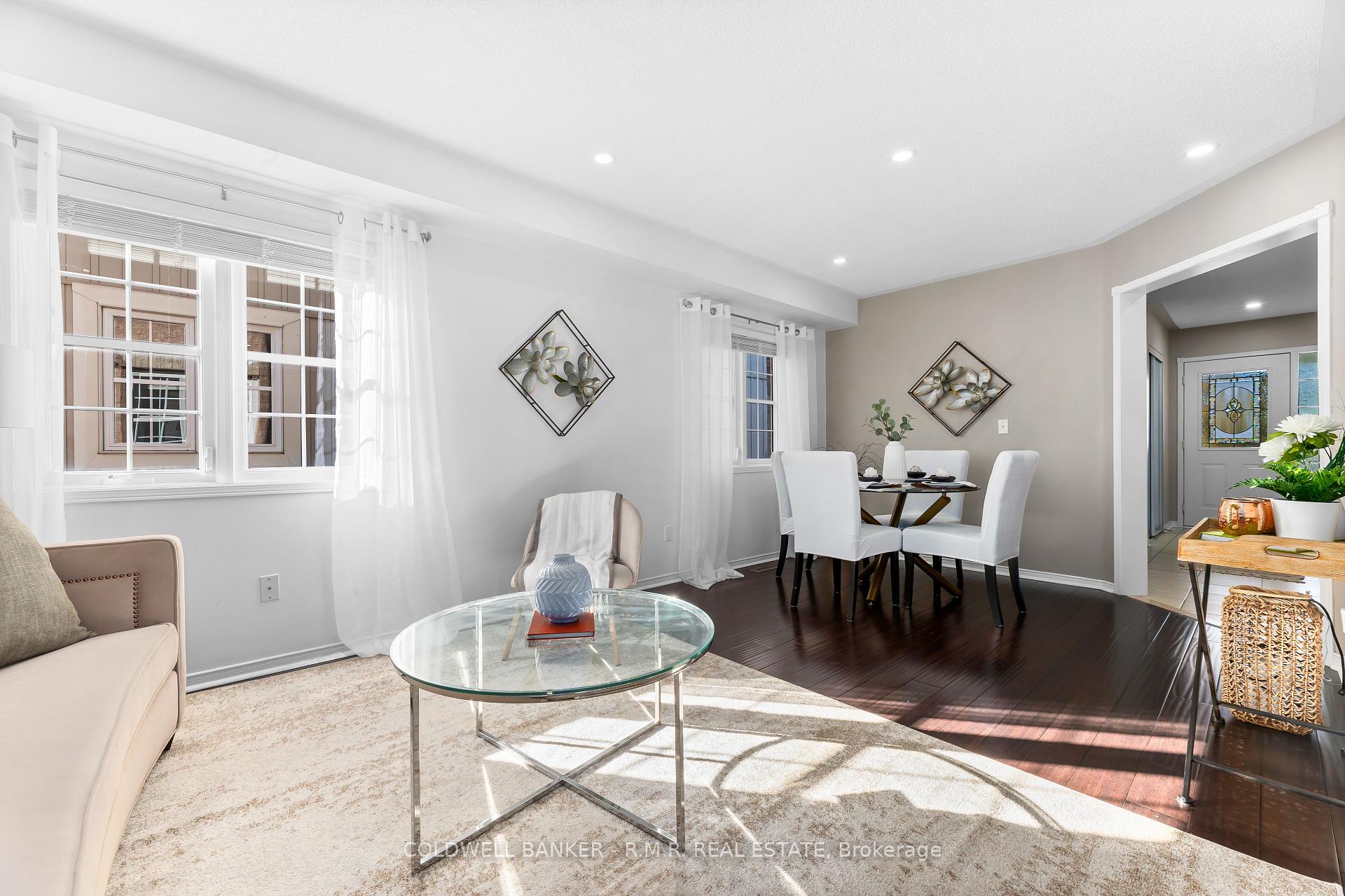 Photo 7 of 62 Ipswich Place, Whitby, Brooklin — HOMEH