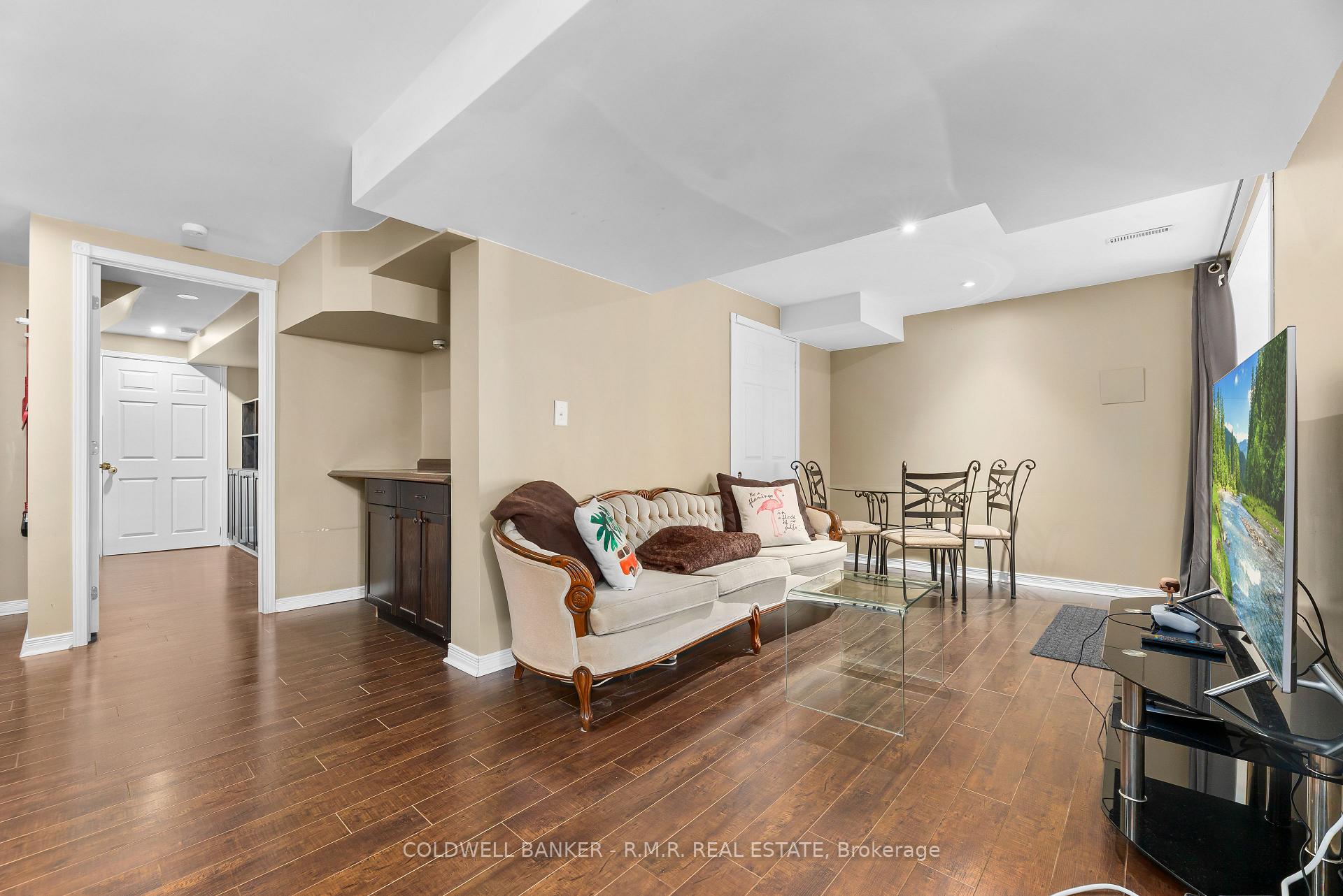 Photo 32 of 62 Ipswich Place, Whitby, Brooklin — HOMEH