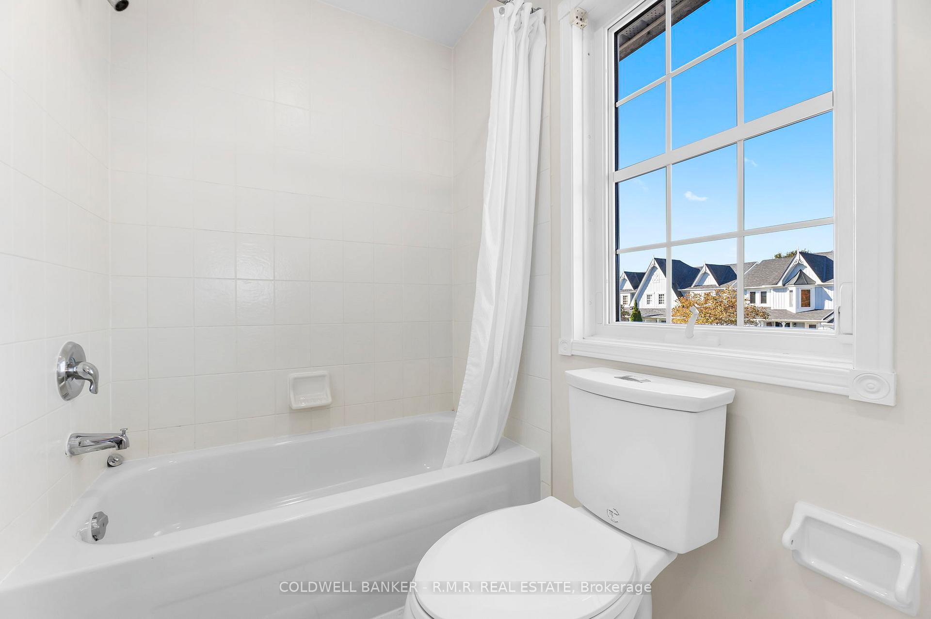 Photo 36 of 62 Ipswich Place, Whitby, Brooklin — HOMEH