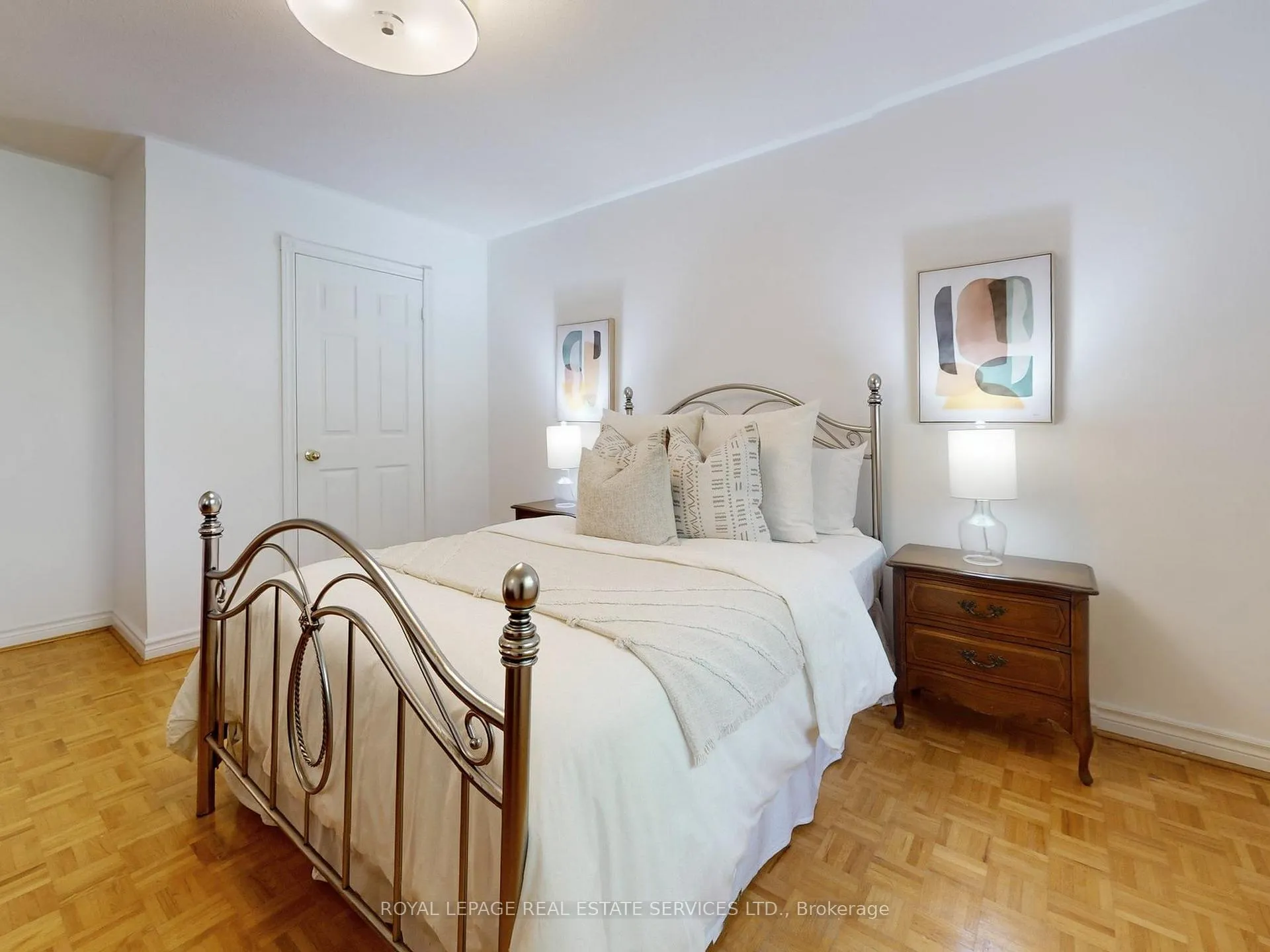 Photo 23 of 258 Westmount Boulevard, Vaughan, Beverley Glen — HOMEH