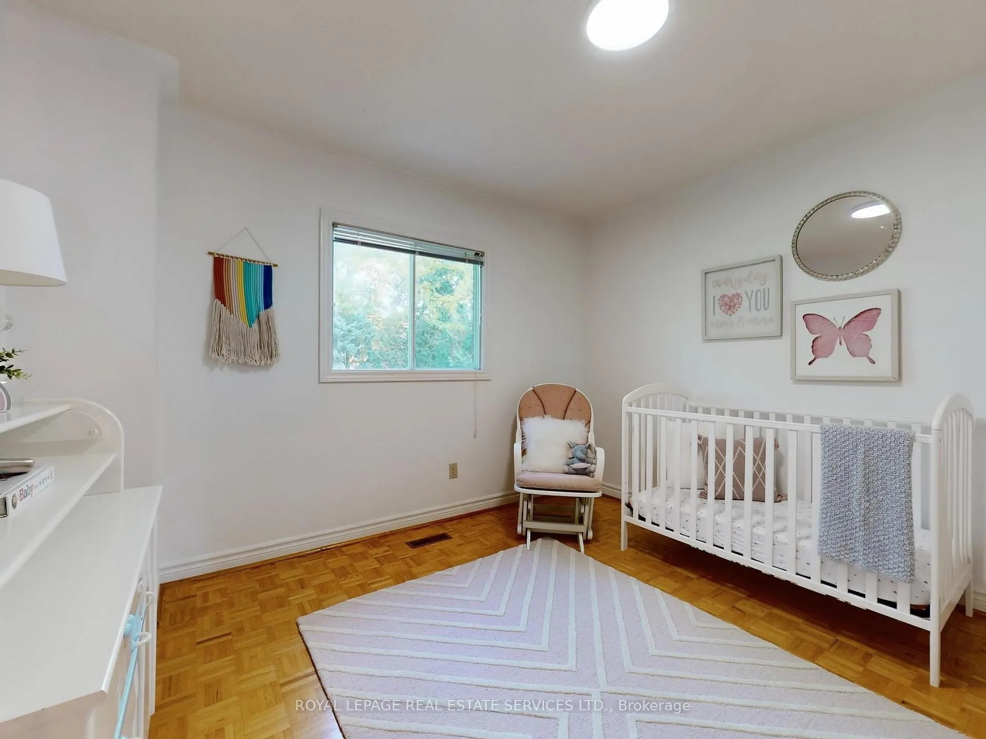 Photo 25 of 258 Westmount Boulevard, Vaughan, Beverley Glen — HOMEH