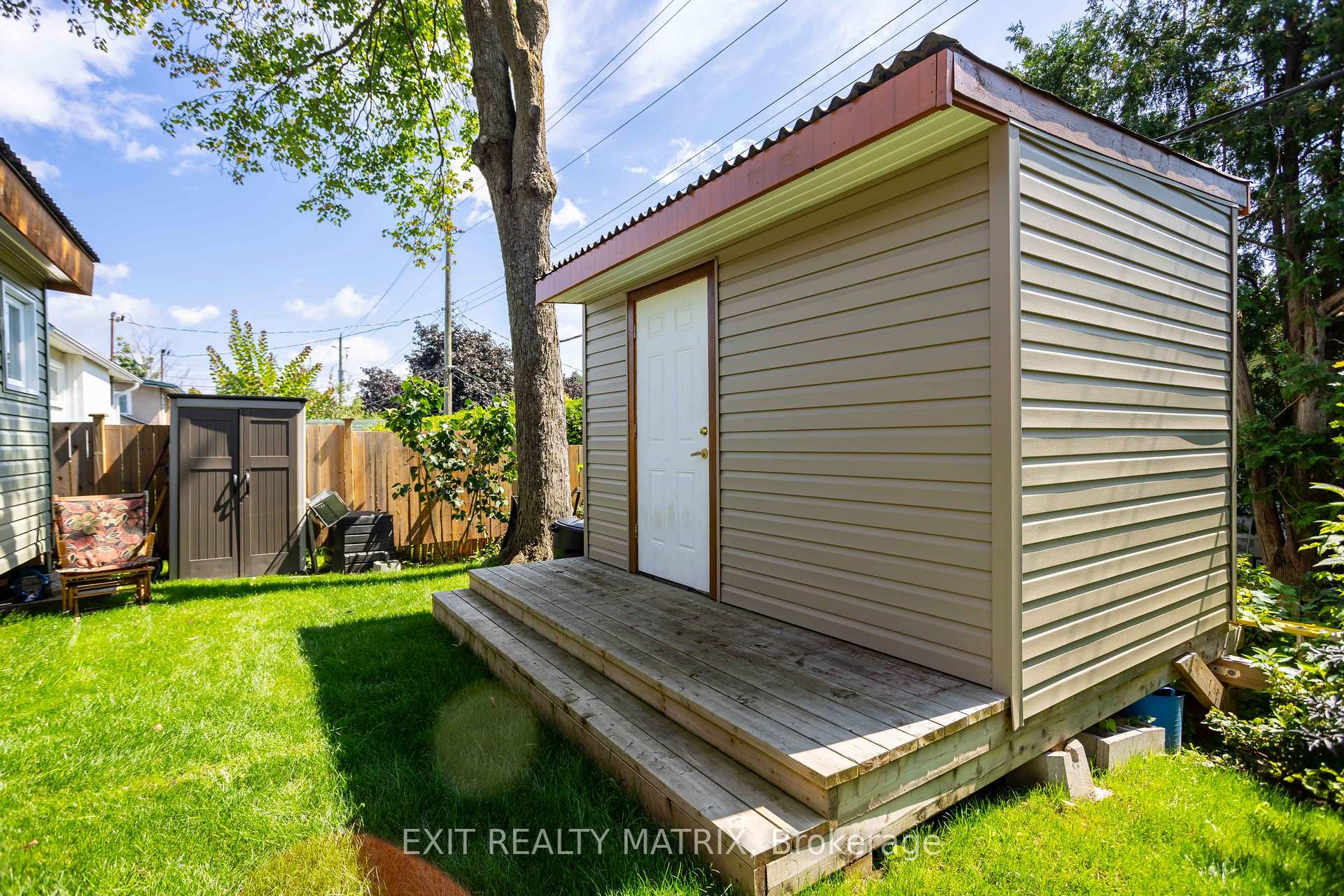 Photo 33 of 1860 Featherston Drive, Ottawa, Guildwood Estates - Urbandale Acres — HOMEH