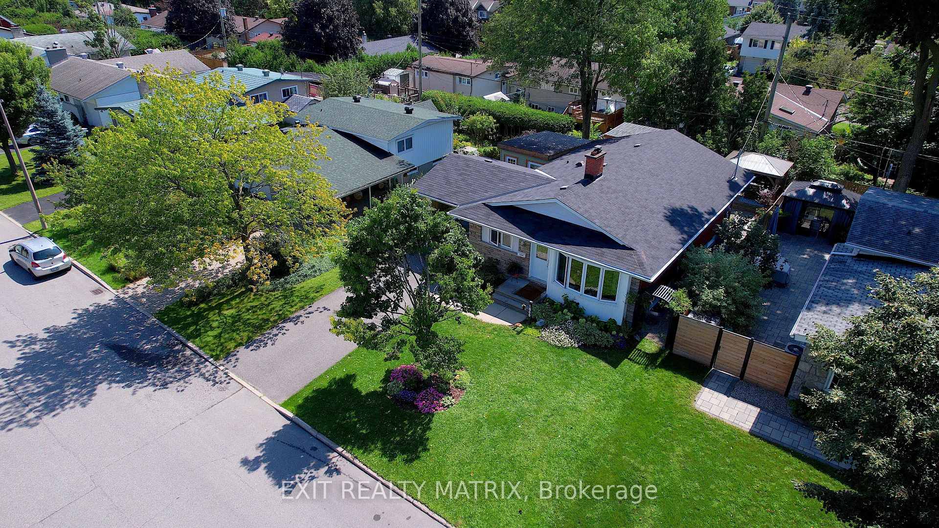 Photo 38 of 1860 Featherston Drive, Ottawa, Guildwood Estates - Urbandale Acres — HOMEH