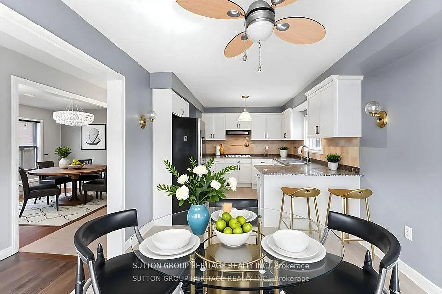 Photo 10 of 34 Ball Crescent, Whitby, Williamsburg — HOMEH